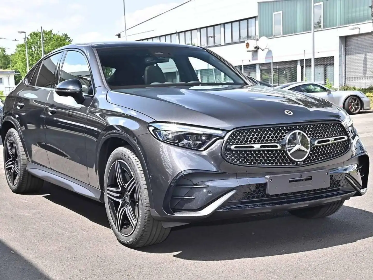 Mercedes-Benz GLC 220 d 4MATIC Coupé AMG Night Panorama Memory Grau - 2
