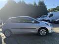 Toyota Yaris 1.5 Full Hybrid Asp. Gris - thumbnail 3