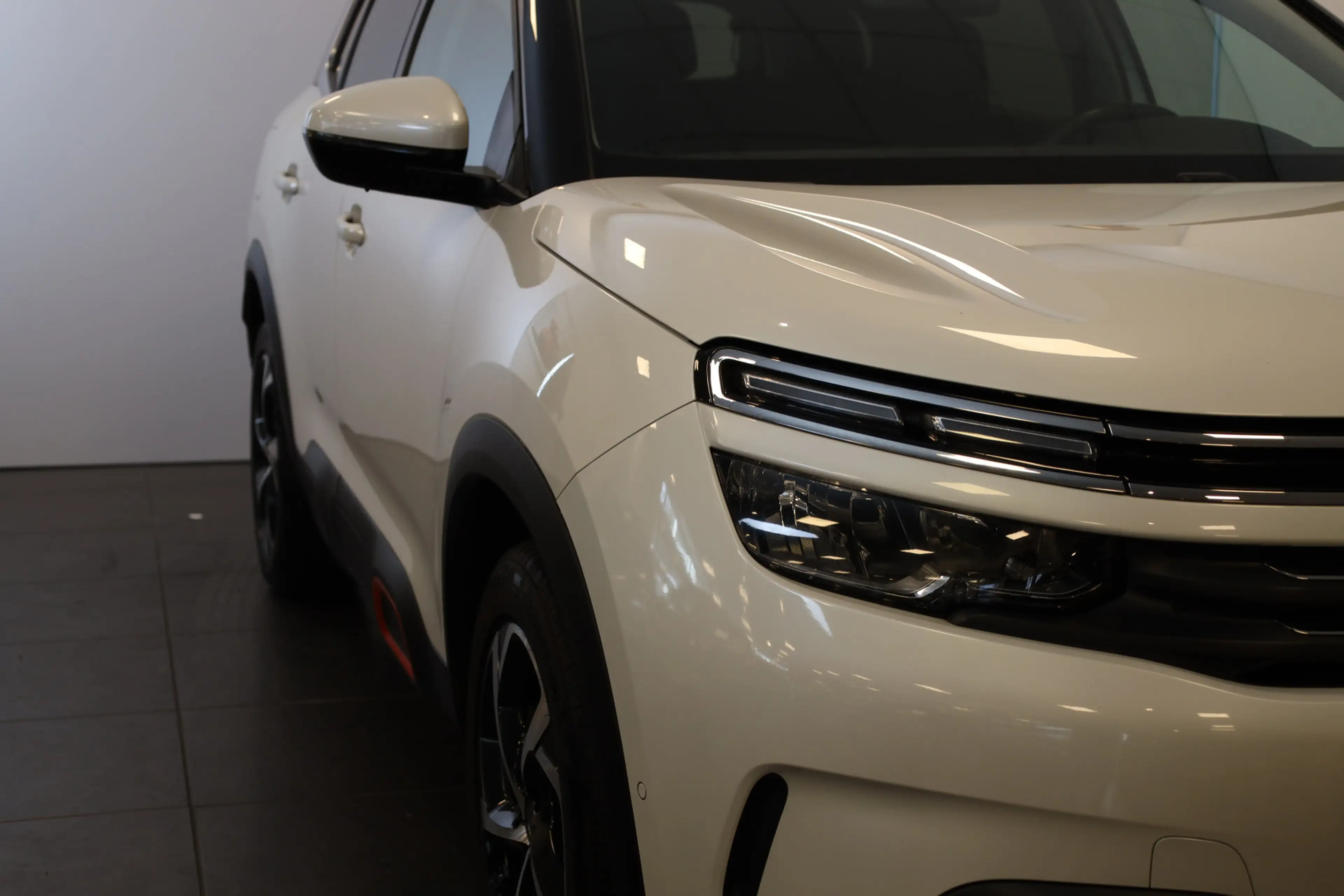 Citroen C5 Aircross PT 180 Automaat-8 Feel Camera | Navi | 1500 kg tre — photo 5