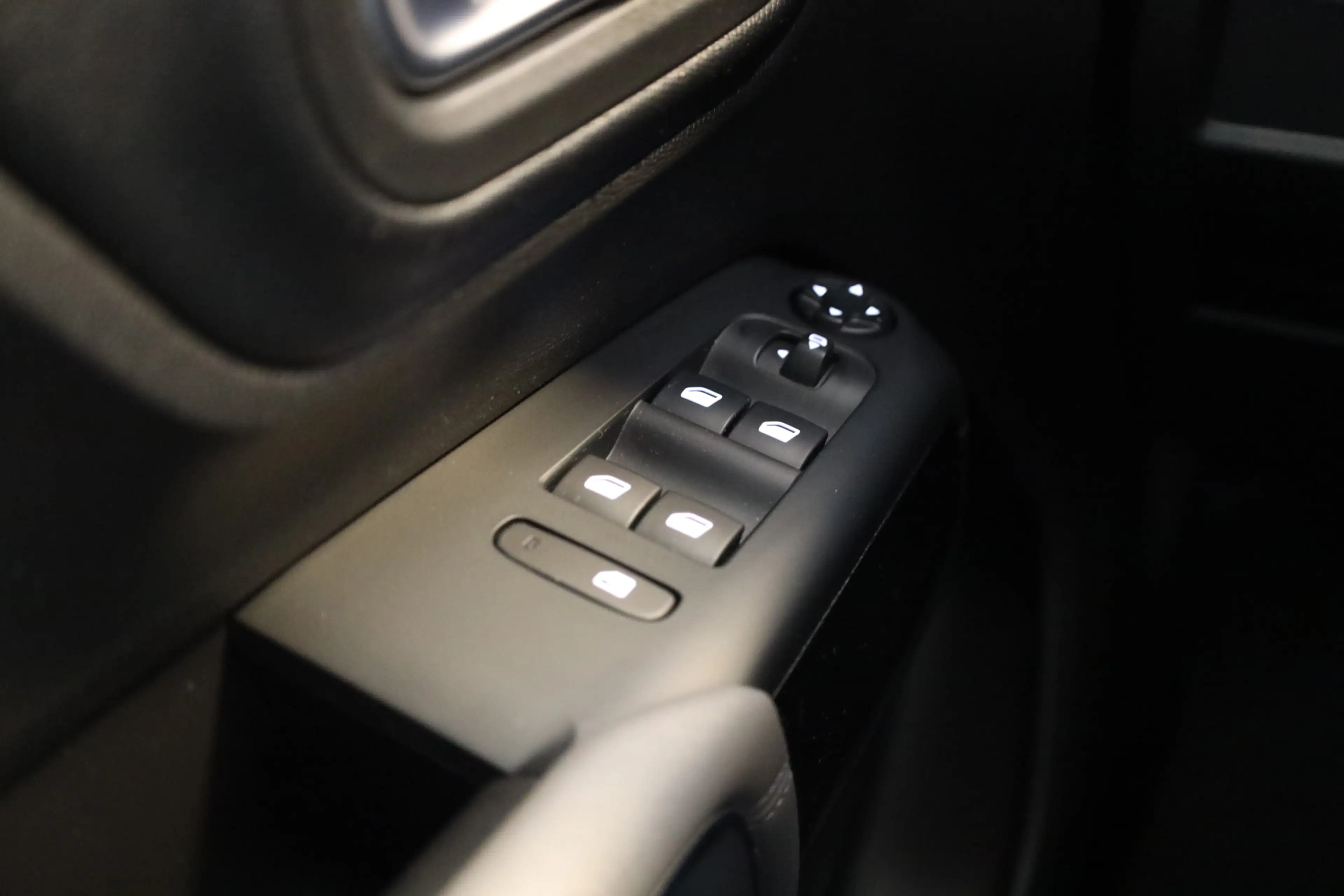 Citroen C5 Aircross PT 180 Automaat-8 Feel Camera | Navi | 1500 kg tre — photo 39