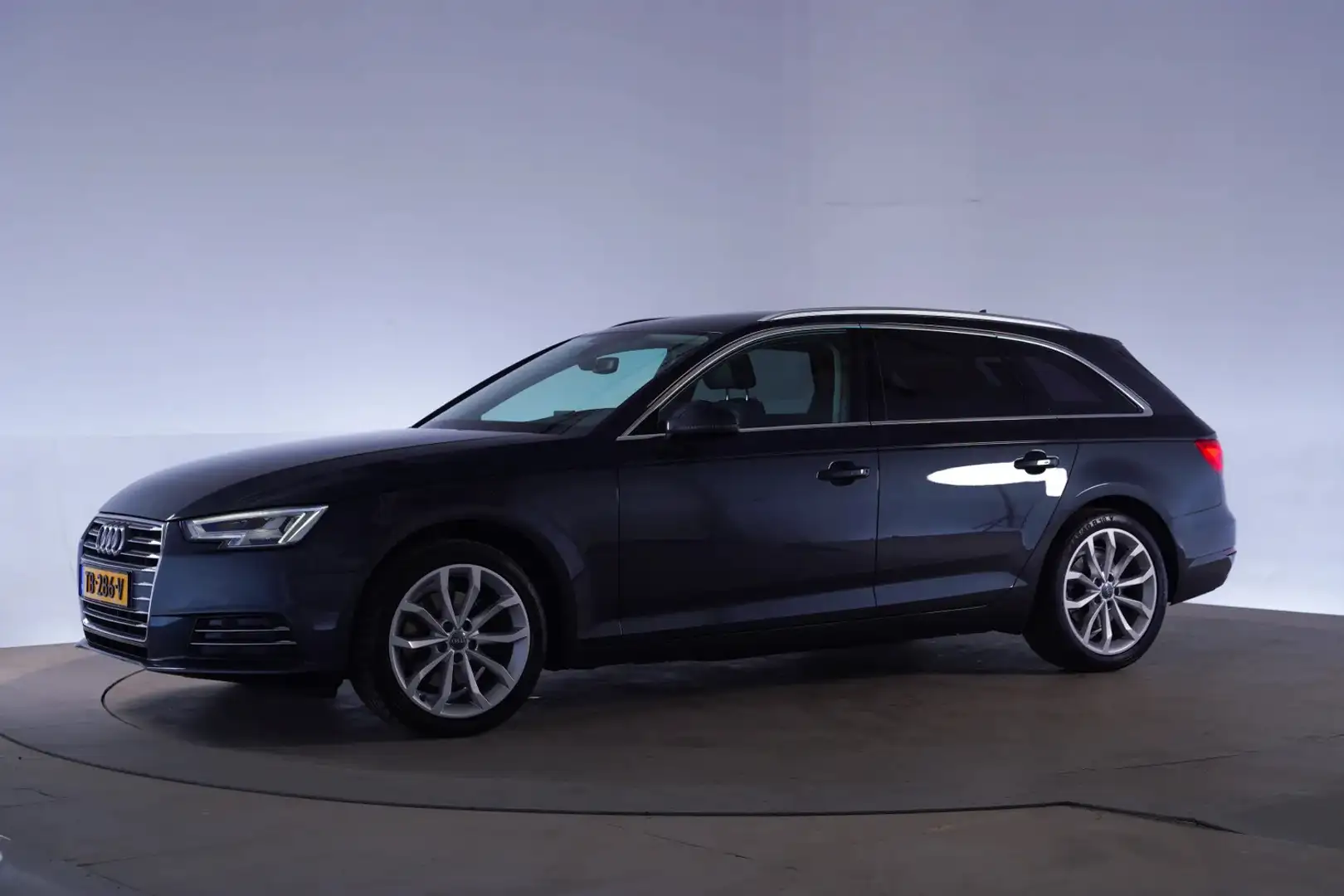 Audi A4 1.4 TFSI Sport [ Leder Climate control LED ] Grau - 2