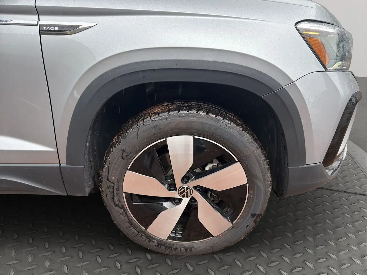 Volkswagen Taos снимка Volkswagen Taos