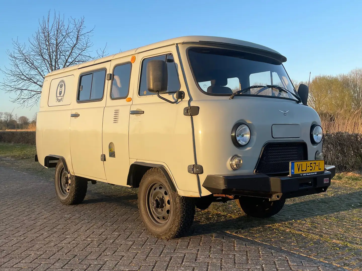 UAZ Buchanka Buchanka 2.7 Trophy DC Gris - 1