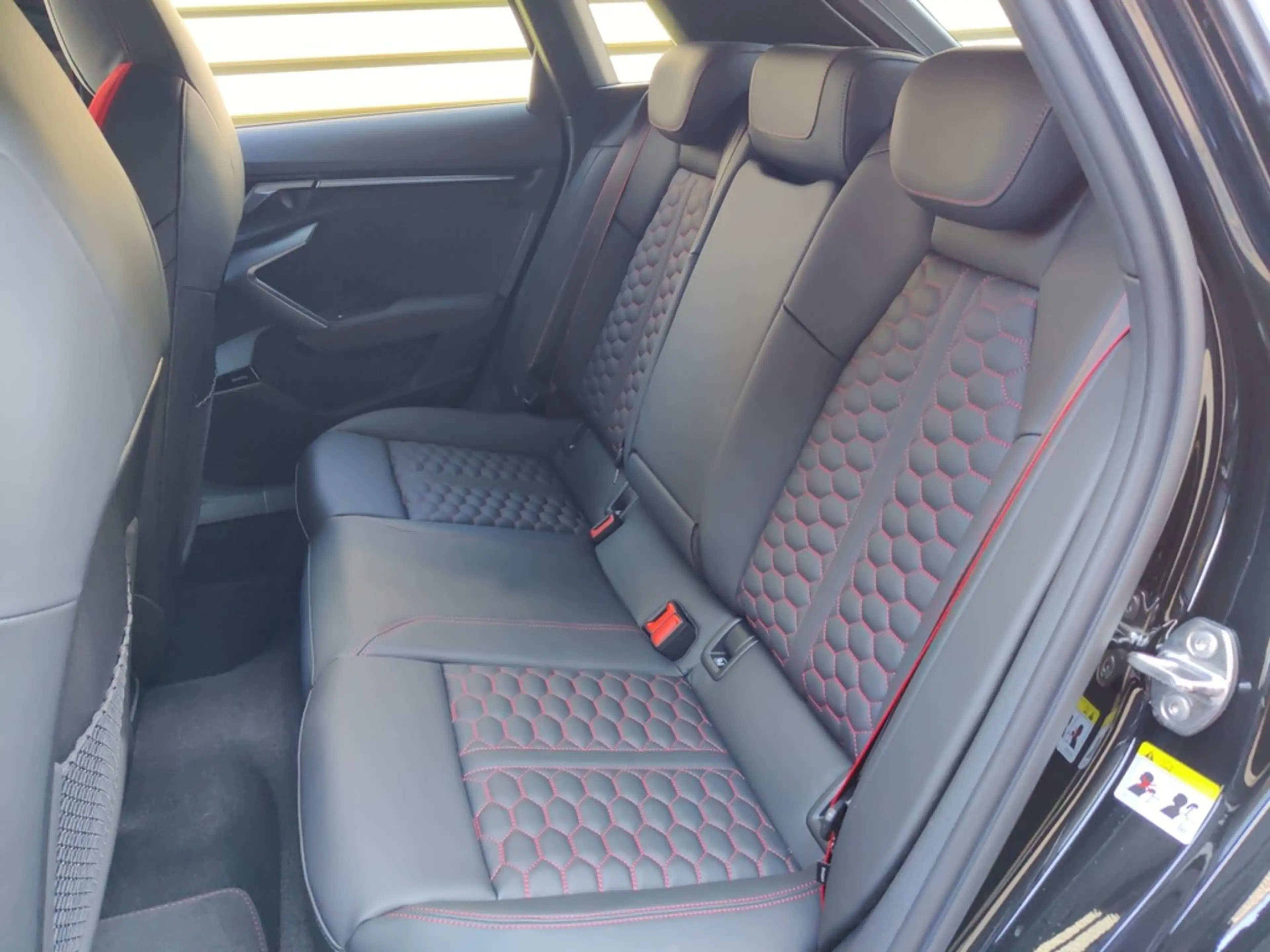 Audi RS3 Sportback S tronic PANO*SONOS*HUD*MATRIX*NAV*SH... — photo 17