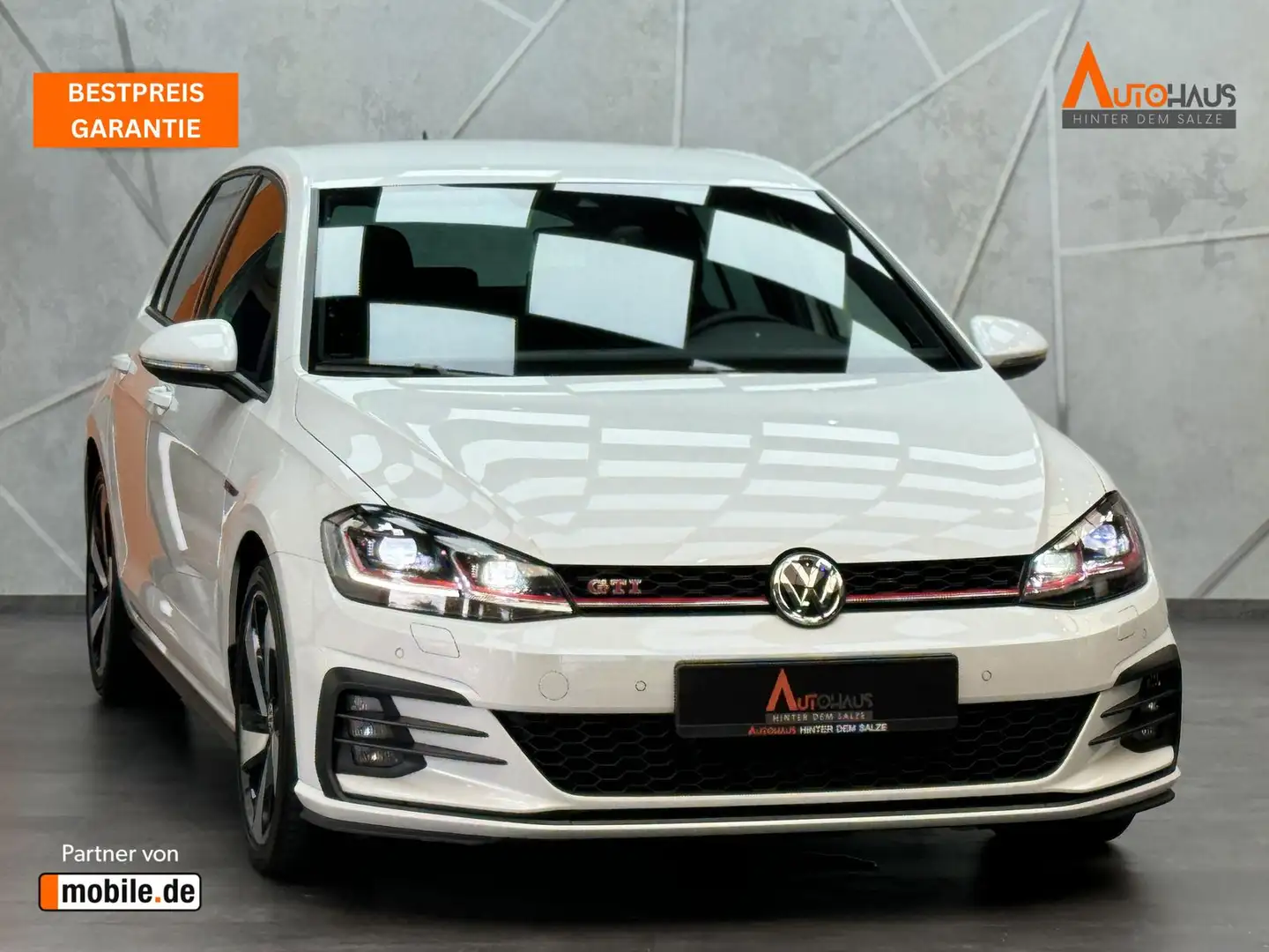 Volkswagen Golf GTI Performance 2.0TSI|MATRIX|KAM|SHZ|ACC| Blanc - 1