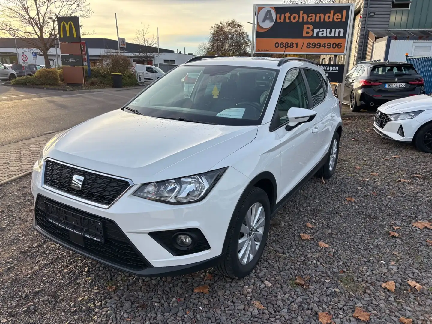 SEAT Arona **AHK** Weiß - 1