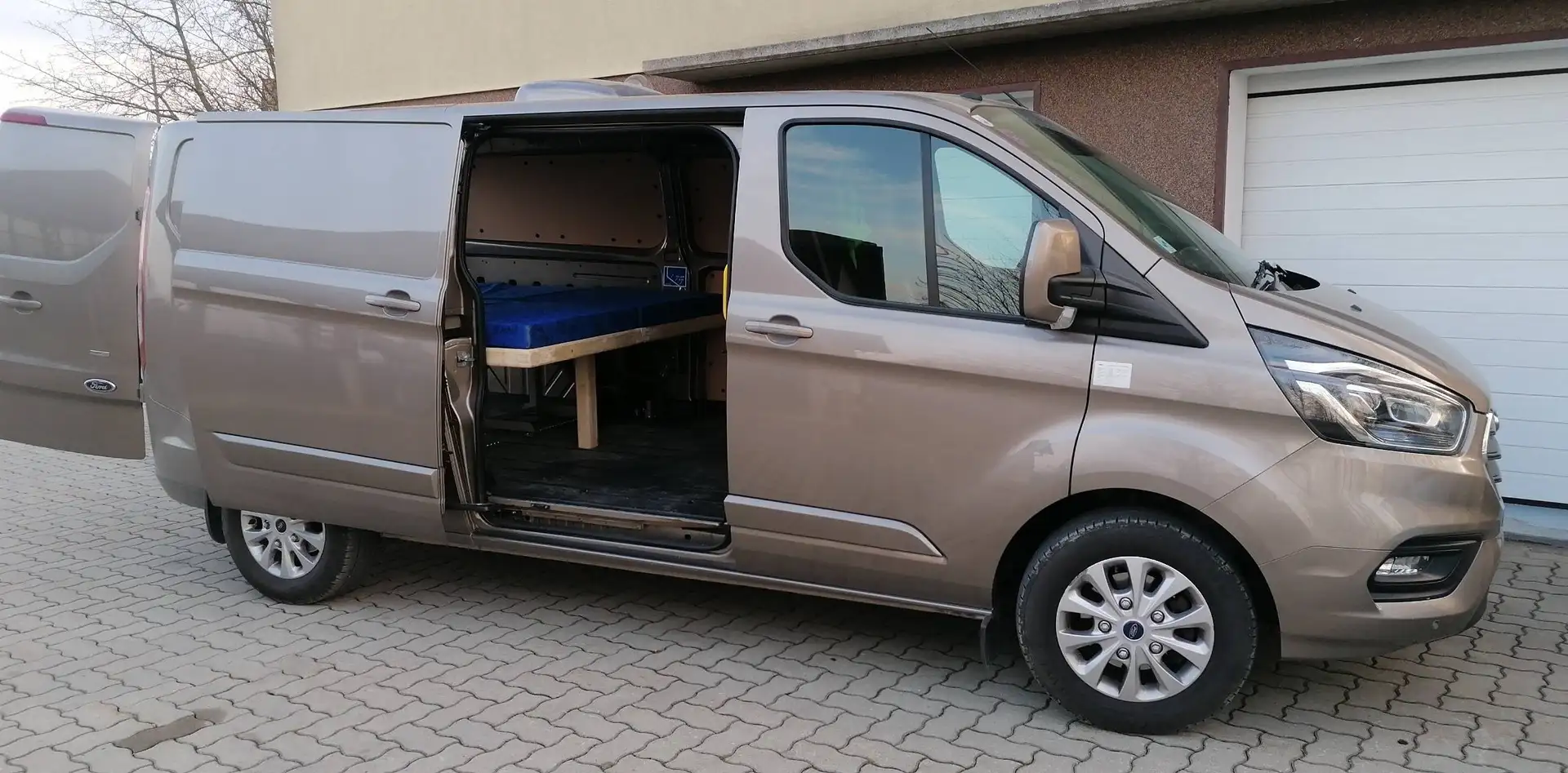 Ford Transit Custom Transit Custom Variobus 2,0 TDCI L2H1 320 Trend Trend Beige - 1