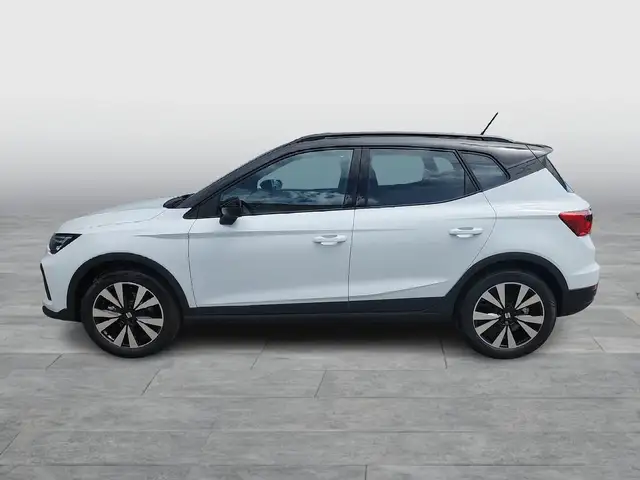 SEAT Arona view 3