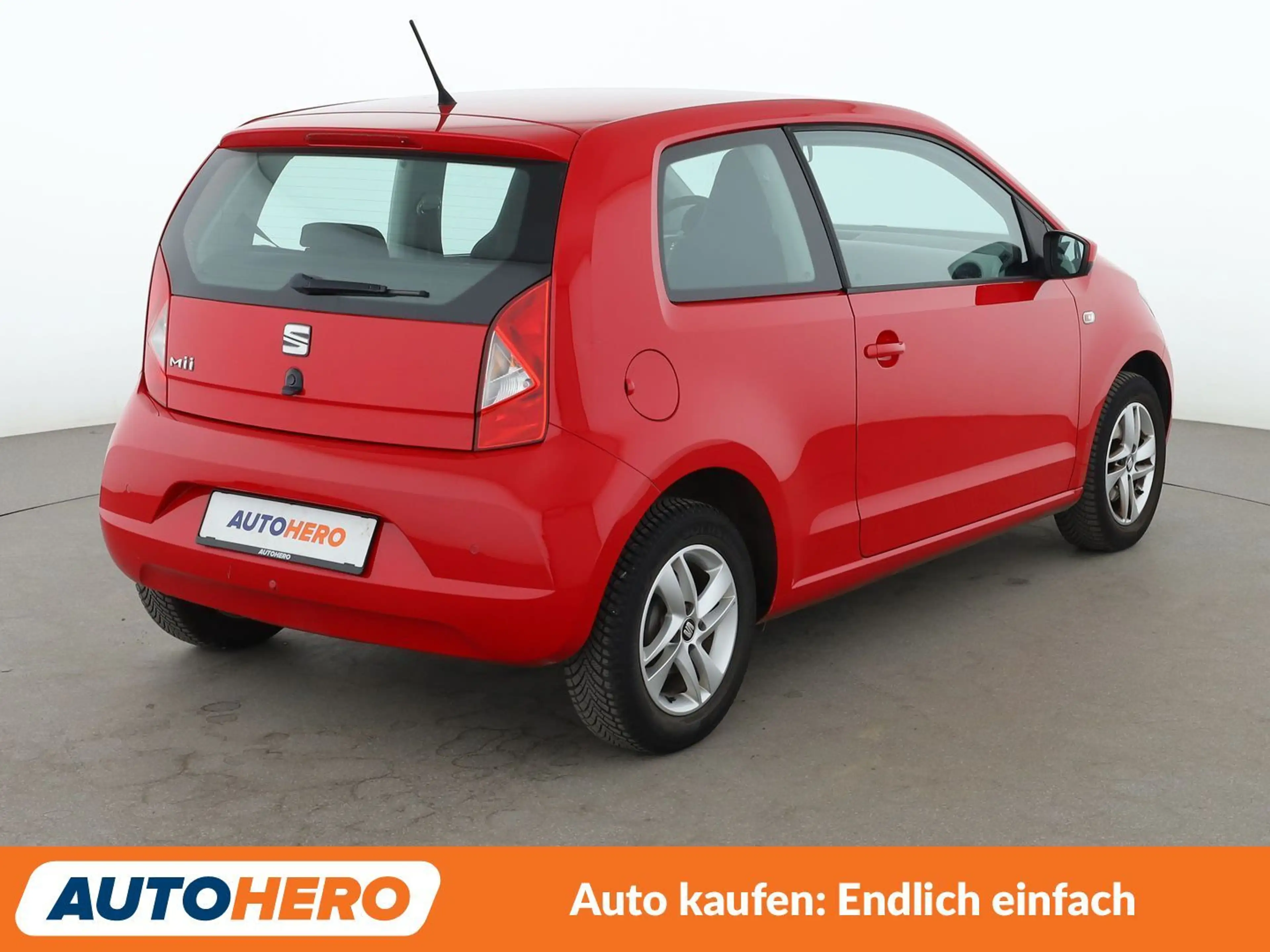 SEAT Mii 1.0 Chic *PDC*TEMPO*SHZ*KLIMA* — photo 6