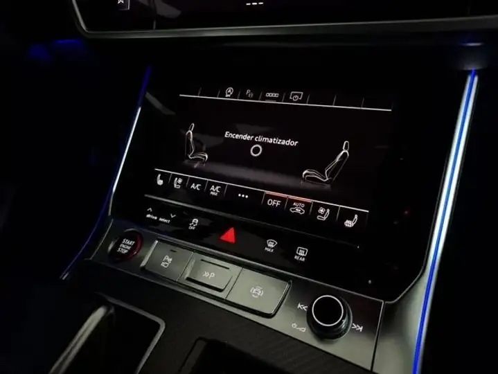 Audi A6 2022, foto 13