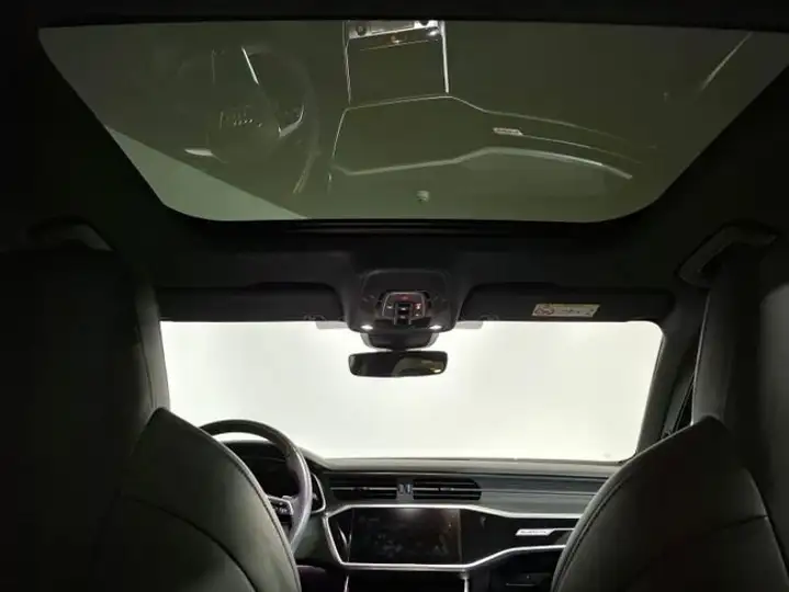 Audi A6 2022, foto 18