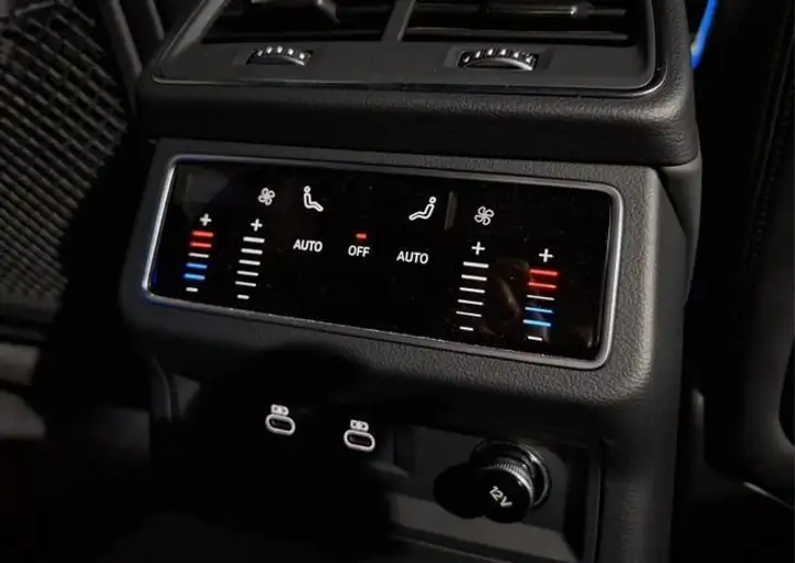 Audi A6 2022, foto 14
