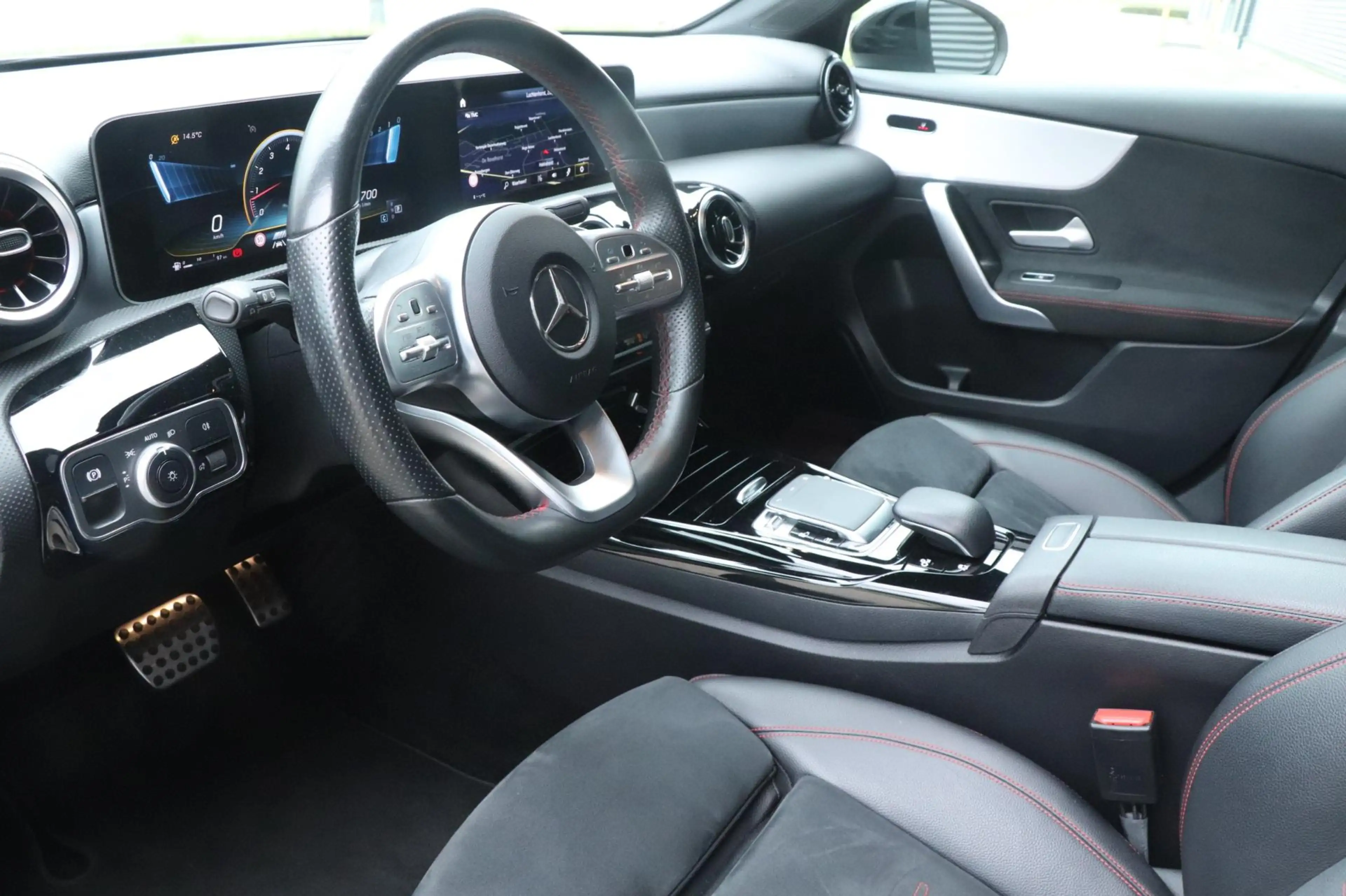 Mercedes-Benz A 35 AMG A35 4MATIC | PANO | CAMERA | VOL! — photo 7