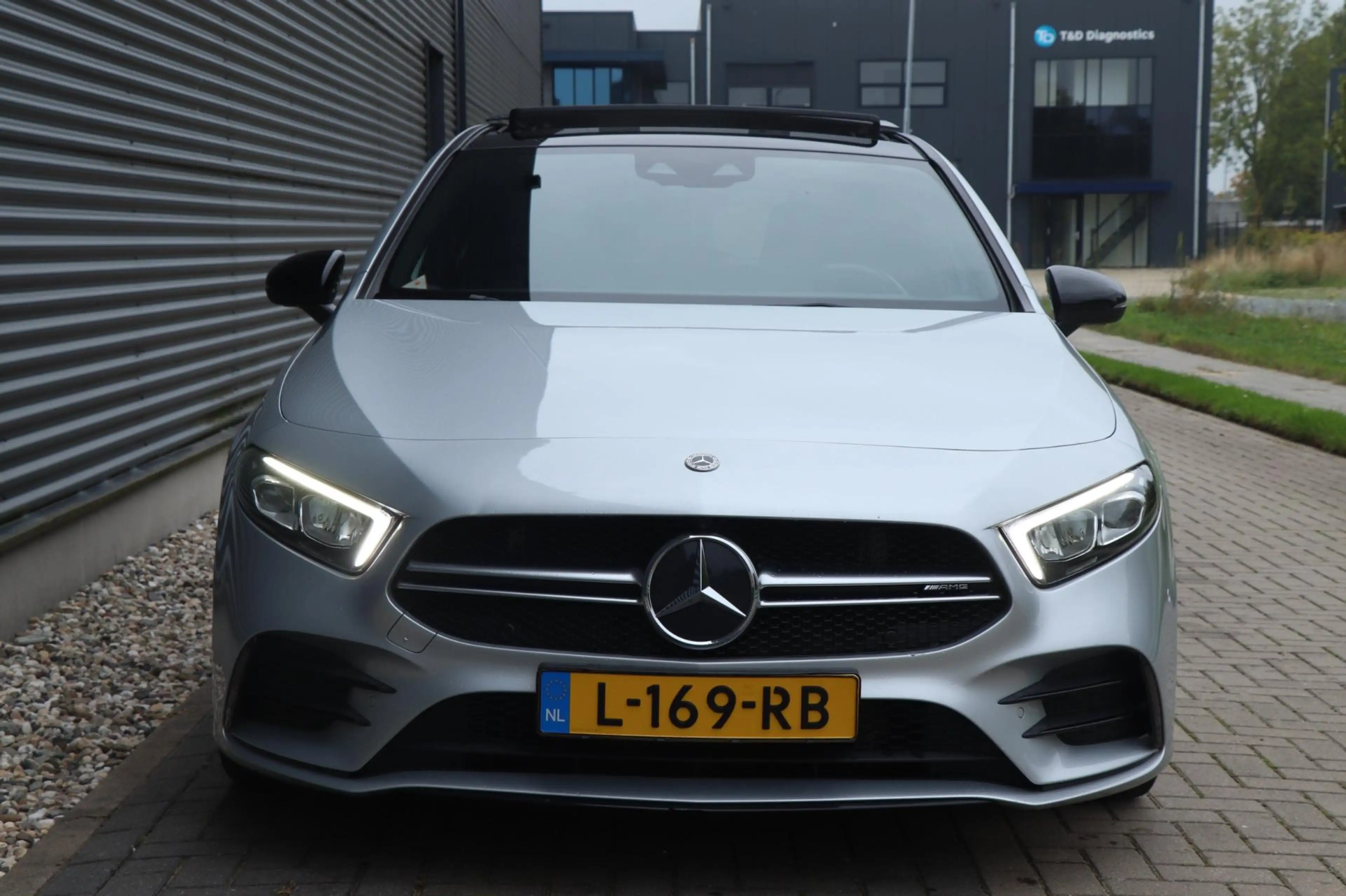 Mercedes-Benz A 35 AMG A35 4MATIC | PANO | CAMERA | VOL! — photo 9