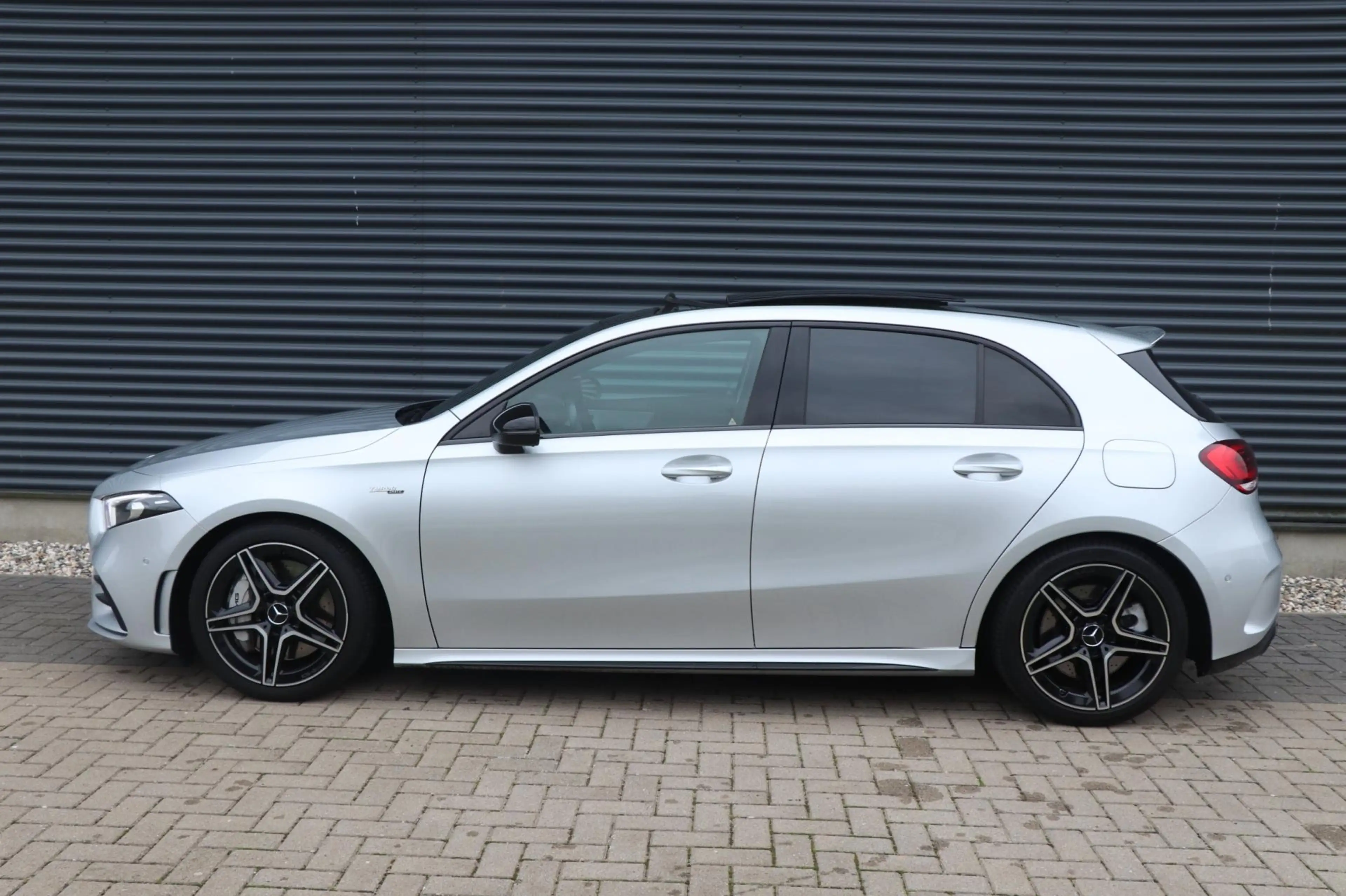 Mercedes-Benz A 35 AMG A35 4MATIC | PANO | CAMERA | VOL! — photo 11