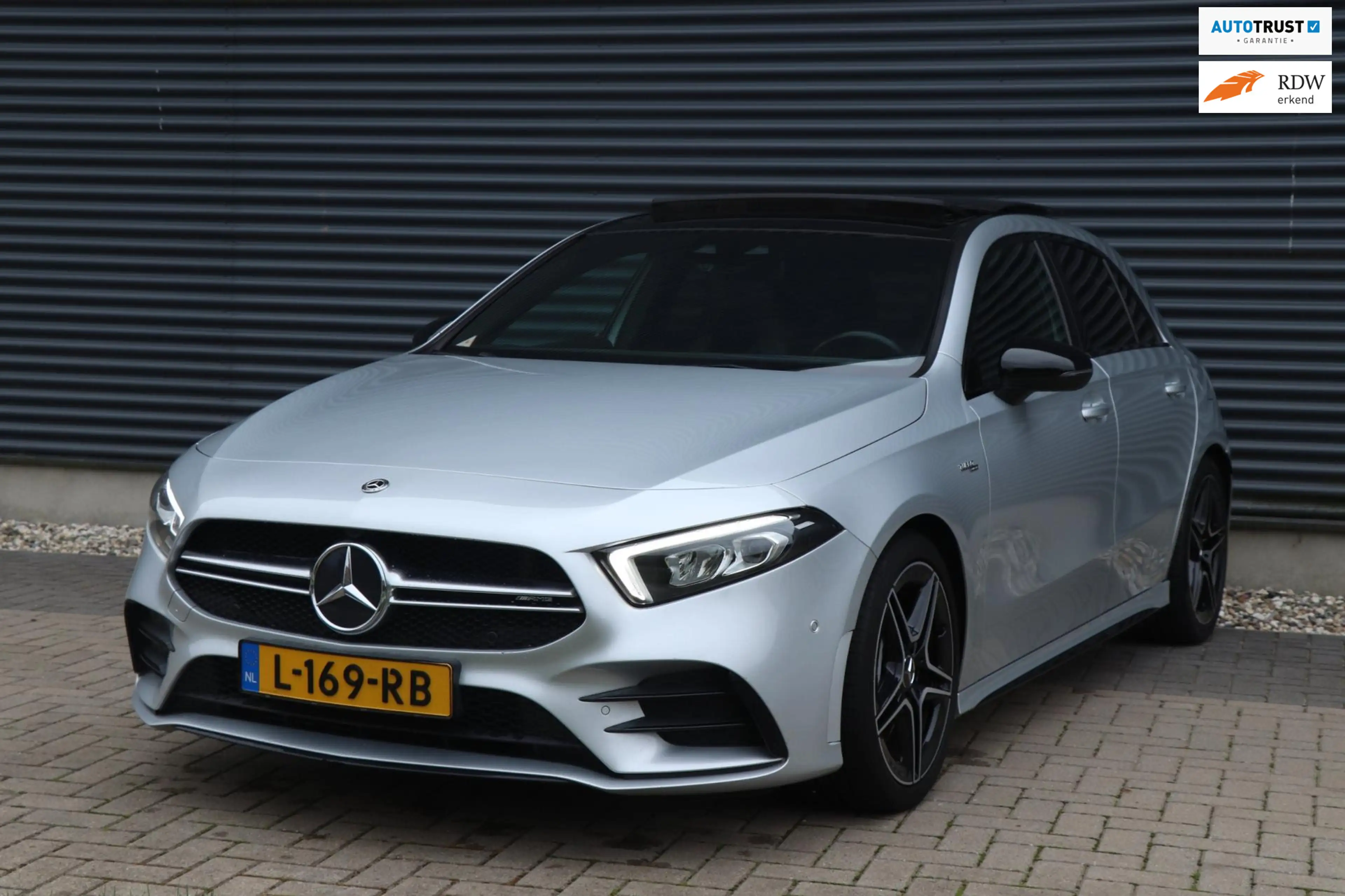 Mercedes-Benz A 35 AMG A35 4MATIC | PANO | CAMERA | VOL!