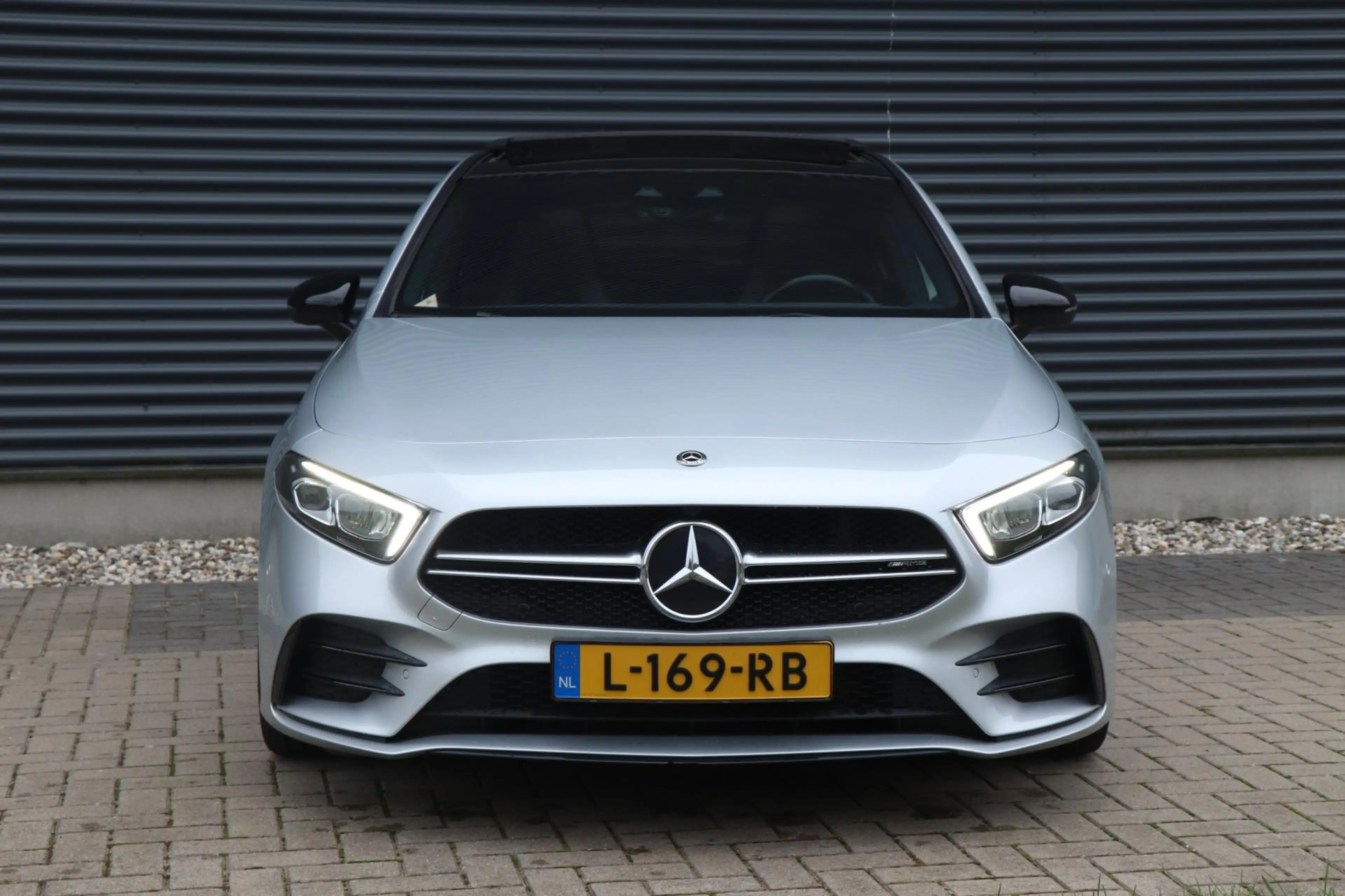 Mercedes-Benz A 35 AMG A35 4MATIC | PANO | CAMERA | VOL! — photo 2