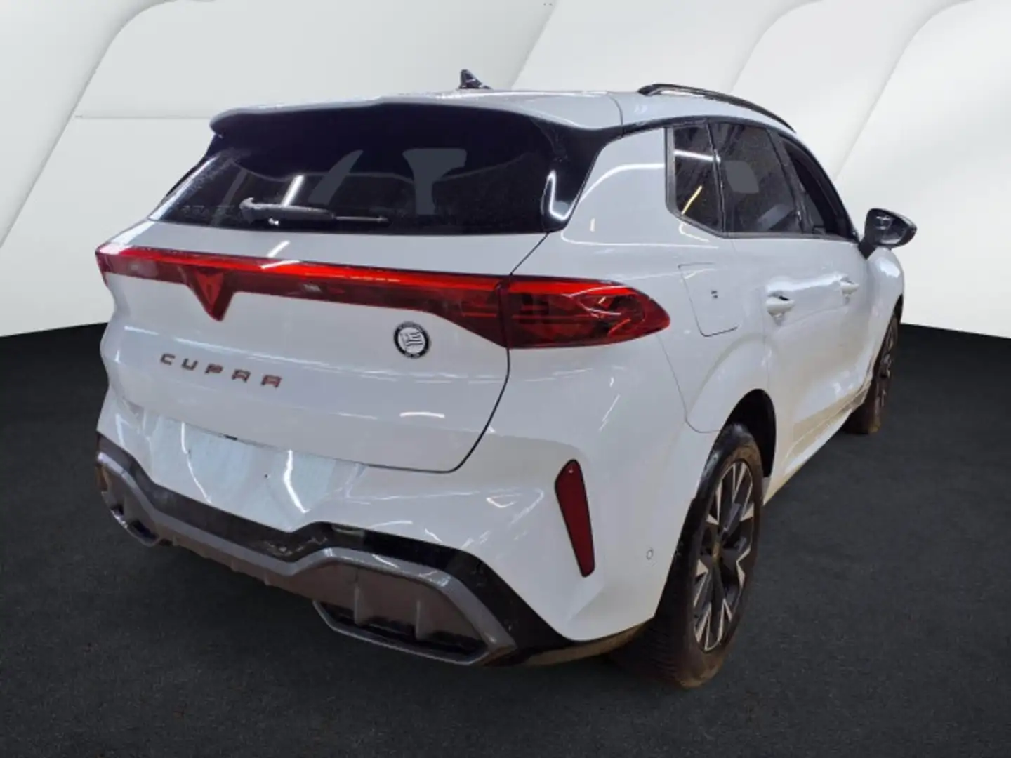 CUPRA Terramar 1.5 eTSI DSG Navi SHZ PDC RFK HuD GJR Weiß - 2