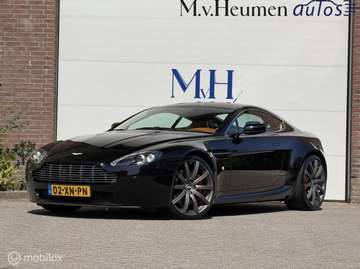 V8 4.3 V8 KAHN Kestrel Tan Handgeschakeld