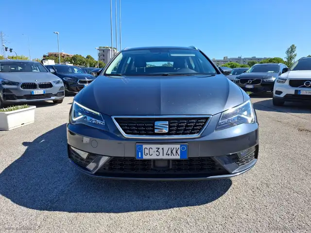 Seat Leon view 10
