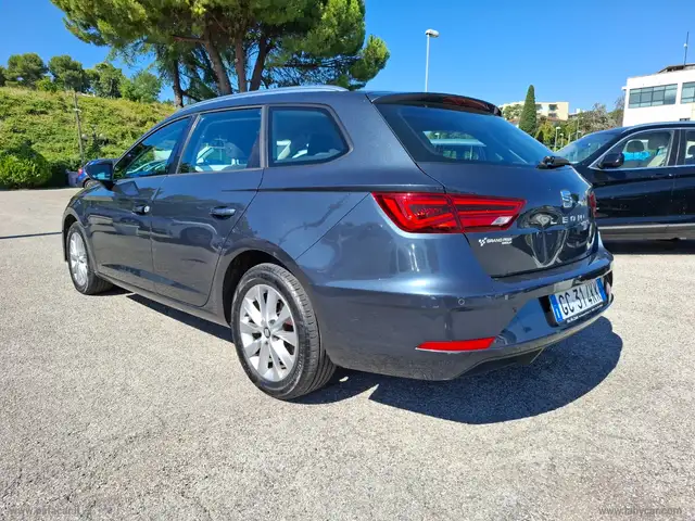 Seat Leon view 13