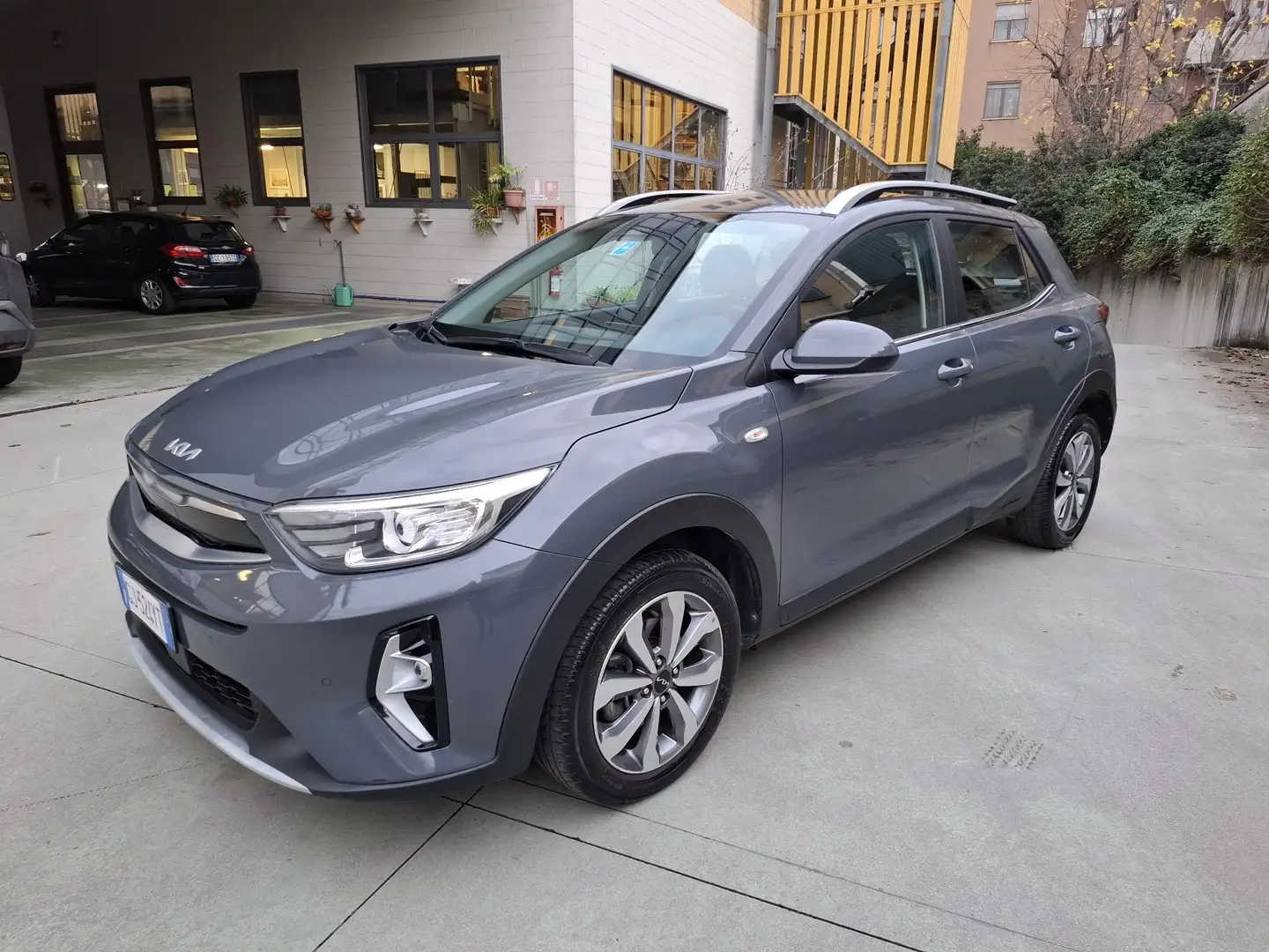 Kia Stonic 1.0 t-gdi mhev 100cv - 1