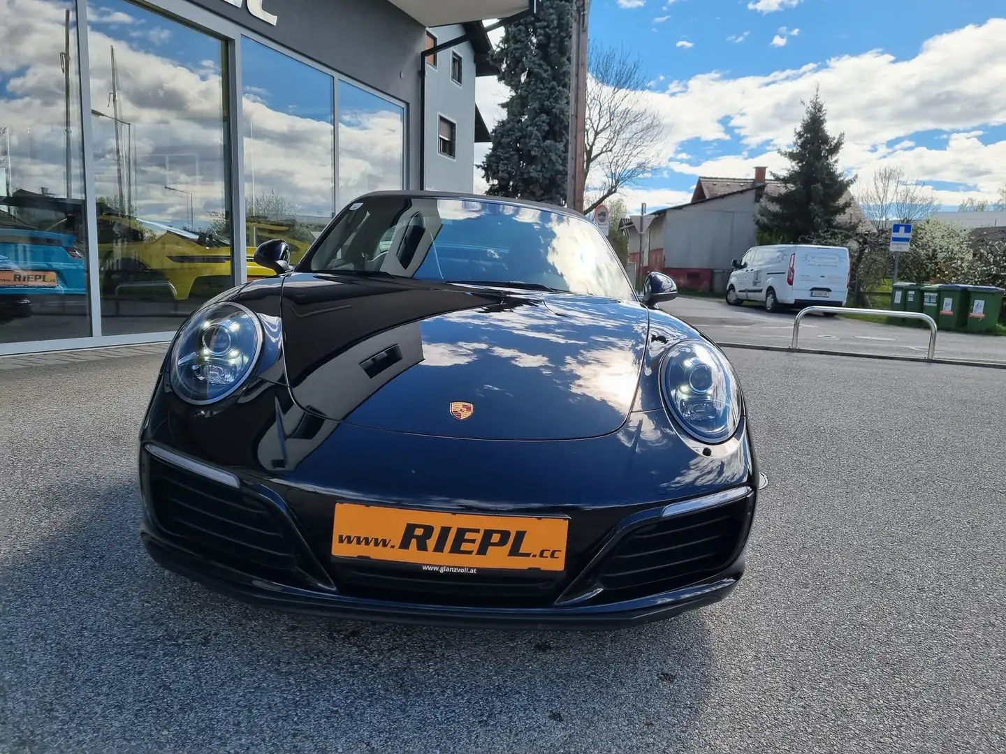 Porsche 991 Targa 4  52.000 KM Approved Ganzleder Sportauspuff Schwarz - 2