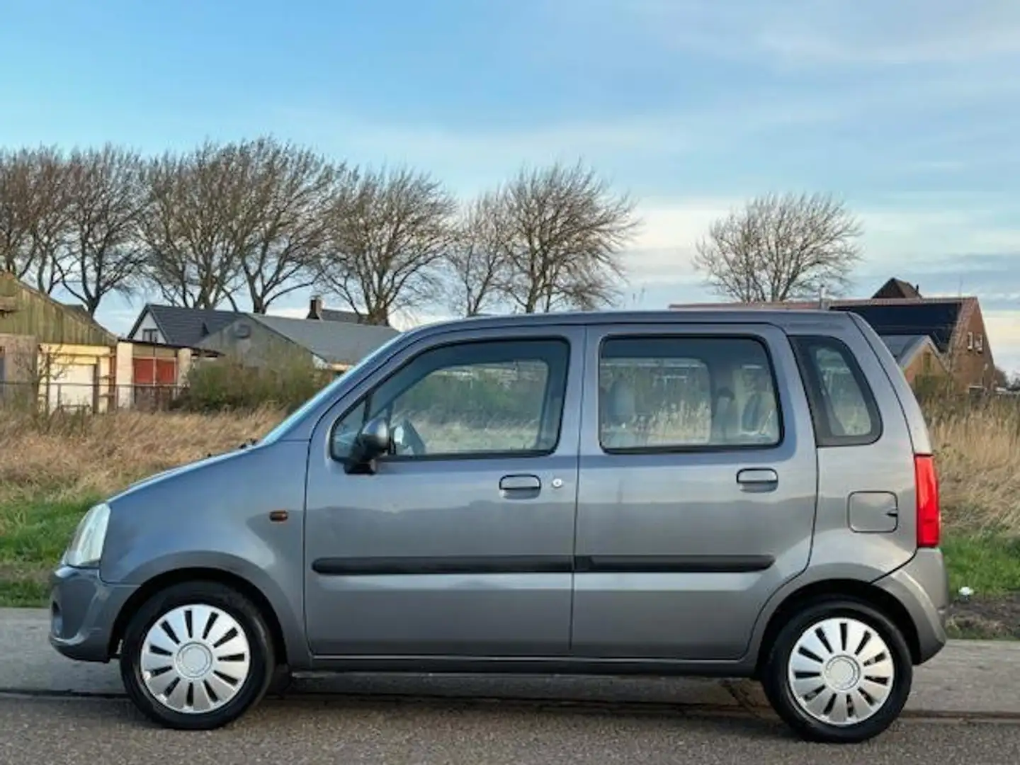 Opel Agila 1.2-16V Flexx cool Stuurbekrachtiging Airco El. pa Grijs - 2