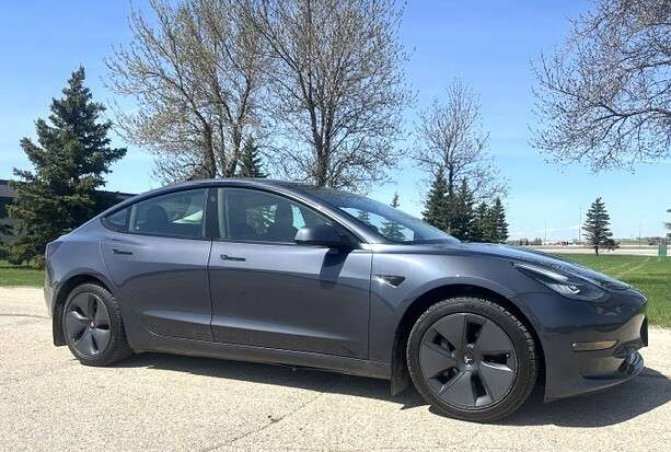 2022 Tesla Model 3 LONG RANGE AWD *NO ACCIDENTS - NEW TIRES - FSD*