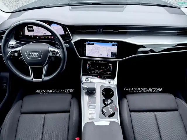 Audi A6 view 11