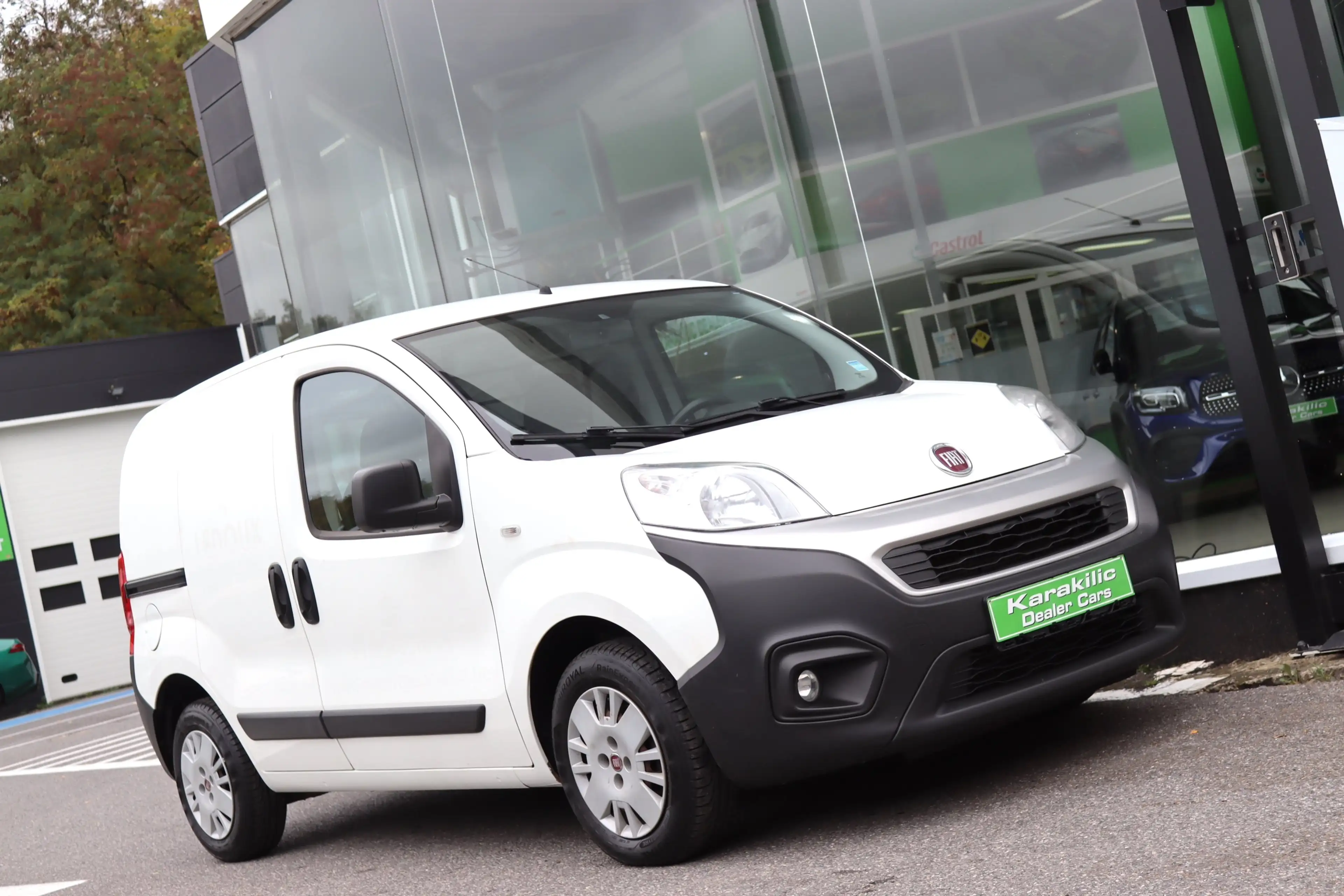 Fiat Fiorino 1.3JTD 130CV 5PLACES BOITE AUTO GPS CAMERA TVAC — photo 3