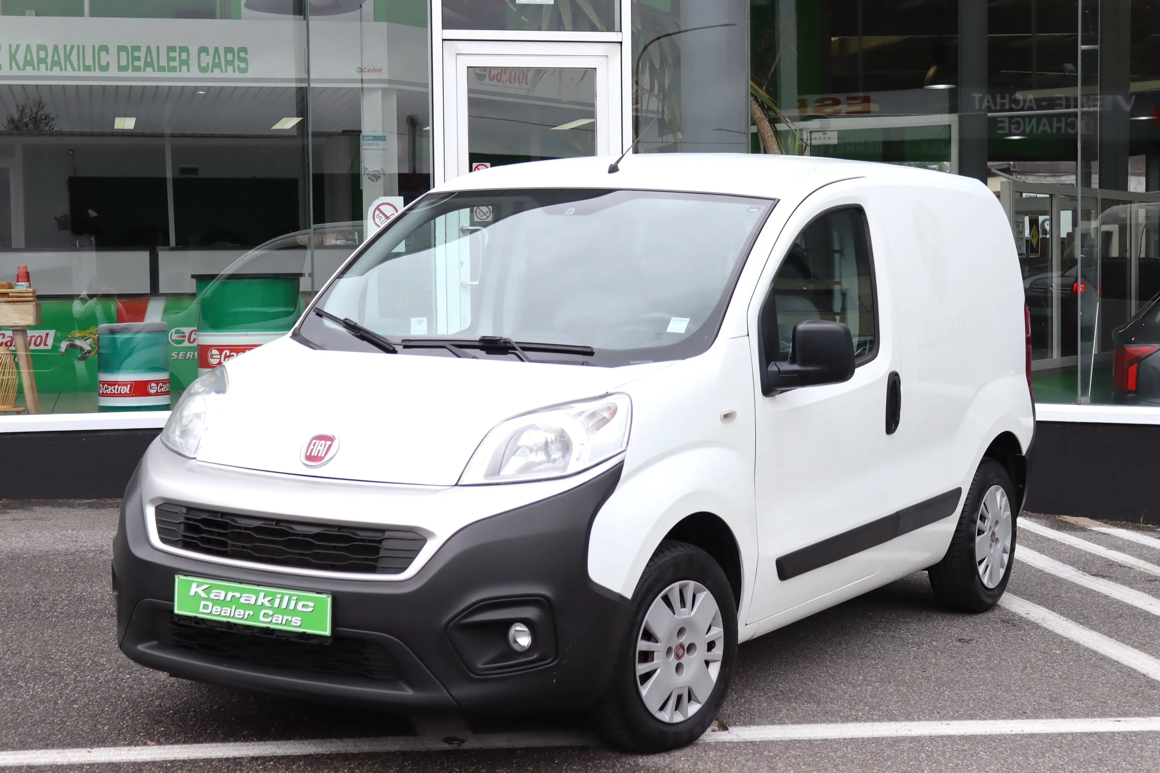 Fiat Fiorino 1.3JTD 130CV 5PLACES BOITE AUTO GPS CAMERA TVAC — photo 6