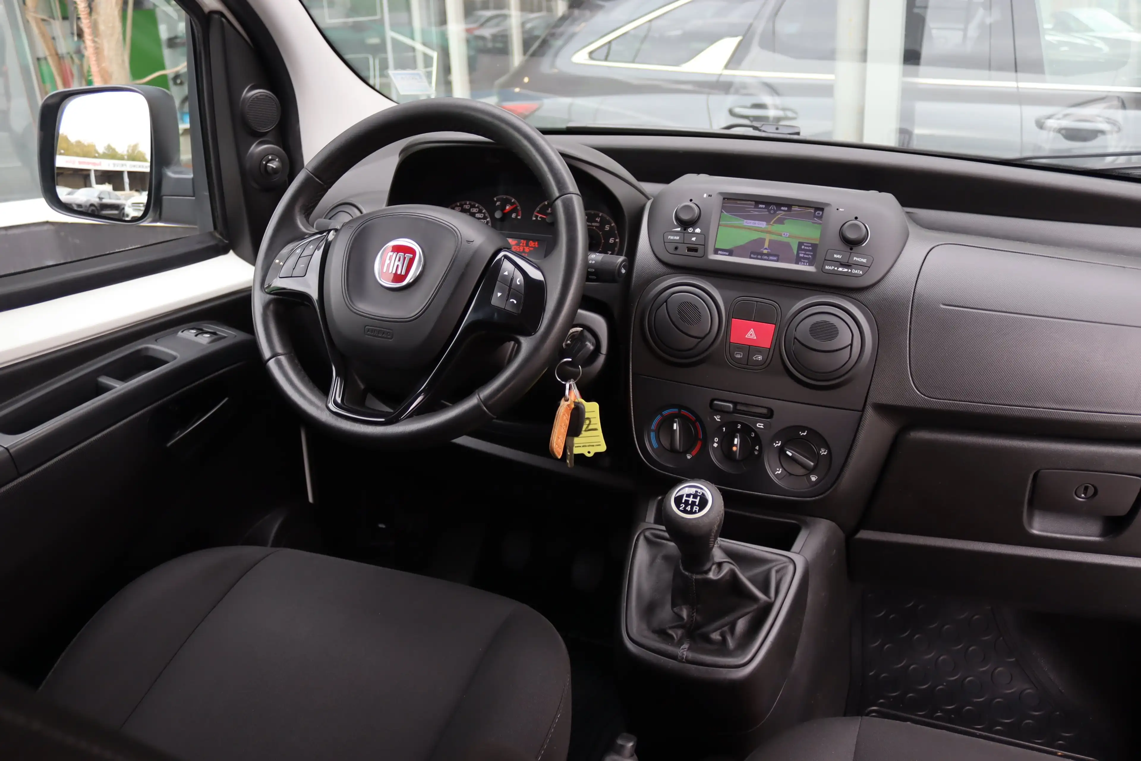 Fiat Fiorino 1.3JTD 130CV 5PLACES BOITE AUTO GPS CAMERA TVAC — photo 11