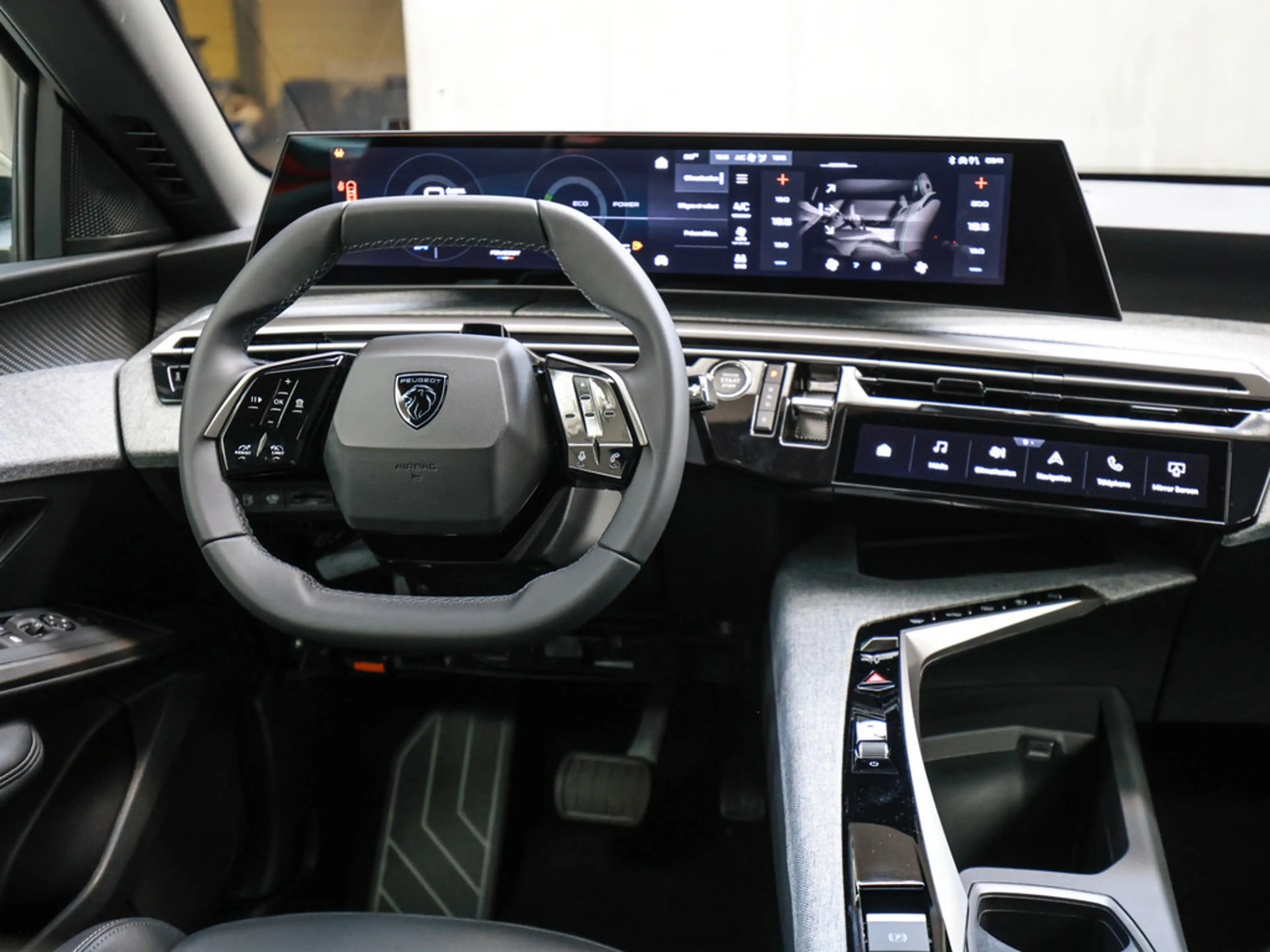 Peugeot 3008 Allure Plug-In HYBRID 225 e-DSC7 AHK ACC — photo 10