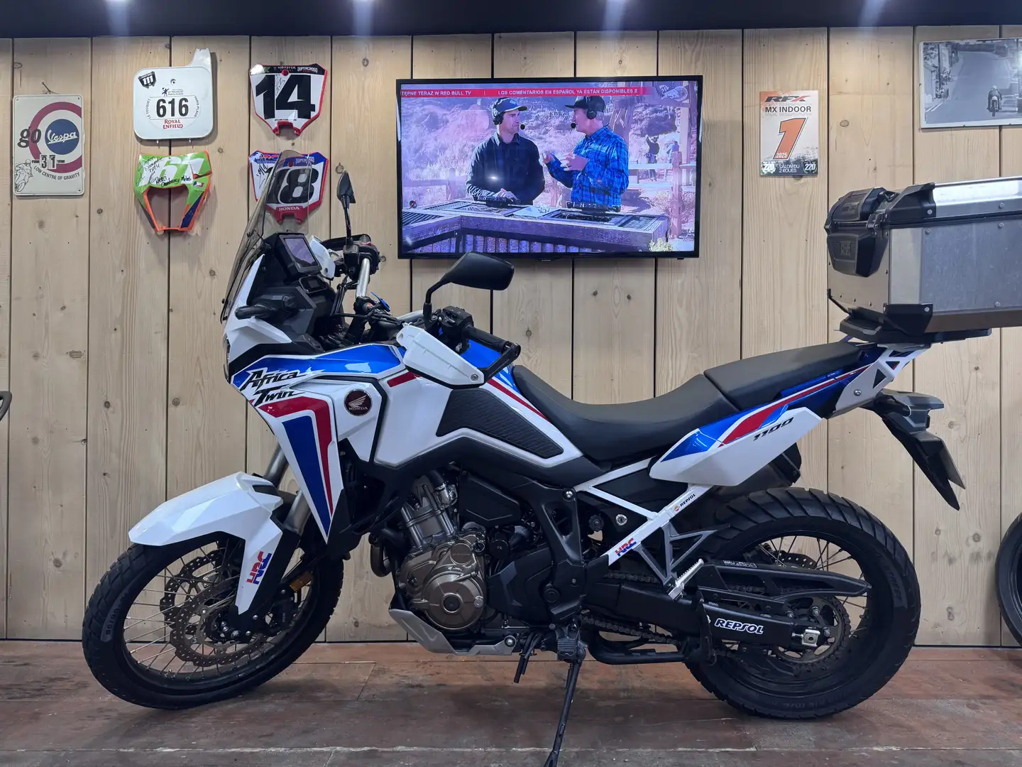 Honda CRF 1100 - 2