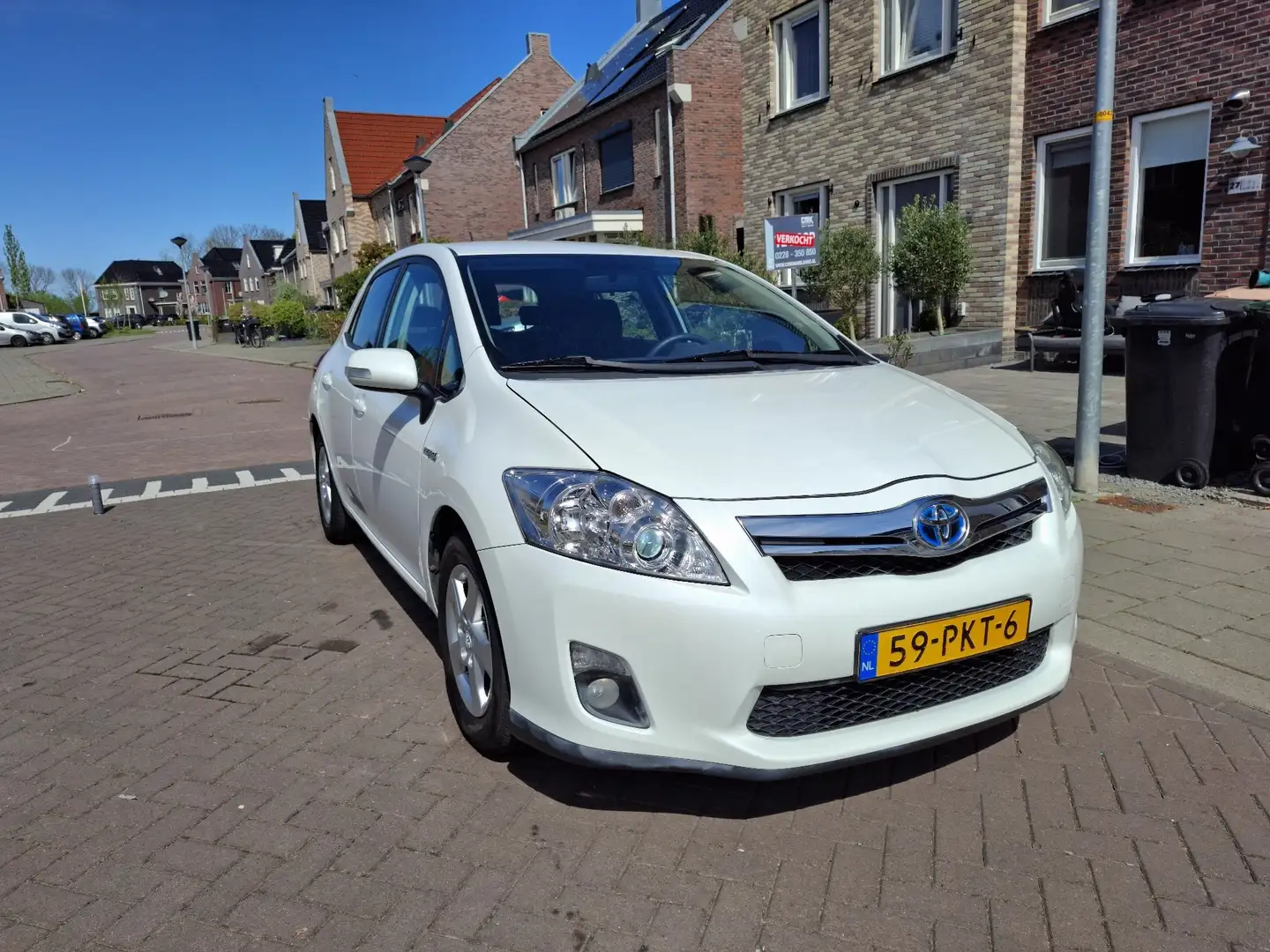 Toyota Auris 1.8 Full Hybrid LPG G3, enorm goedkoop rijden, Fehér - 2