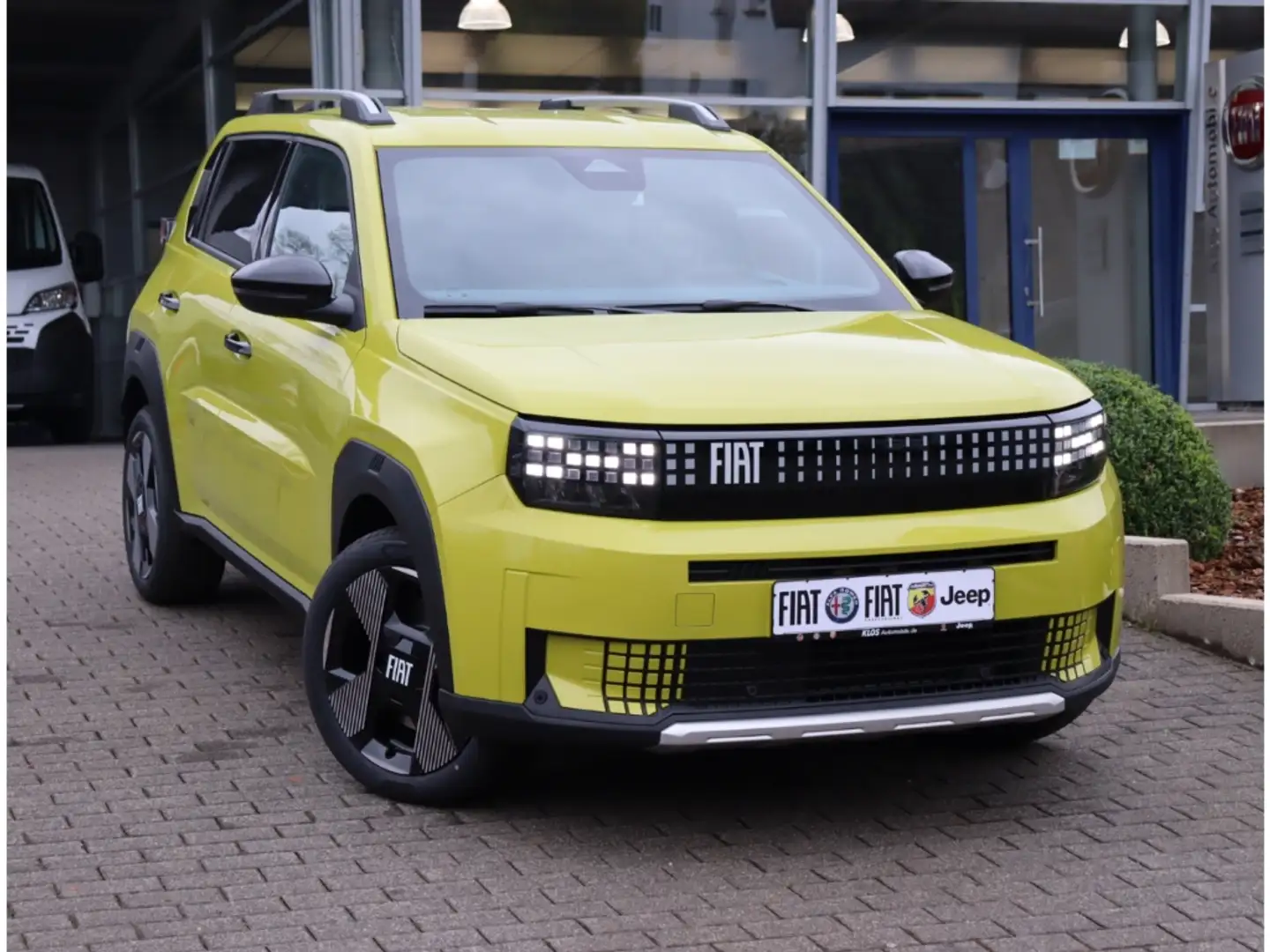 Fiat Grande Panda SONDEREDITION ELEKTRO AT 43,8 kWh Yellow - 2
