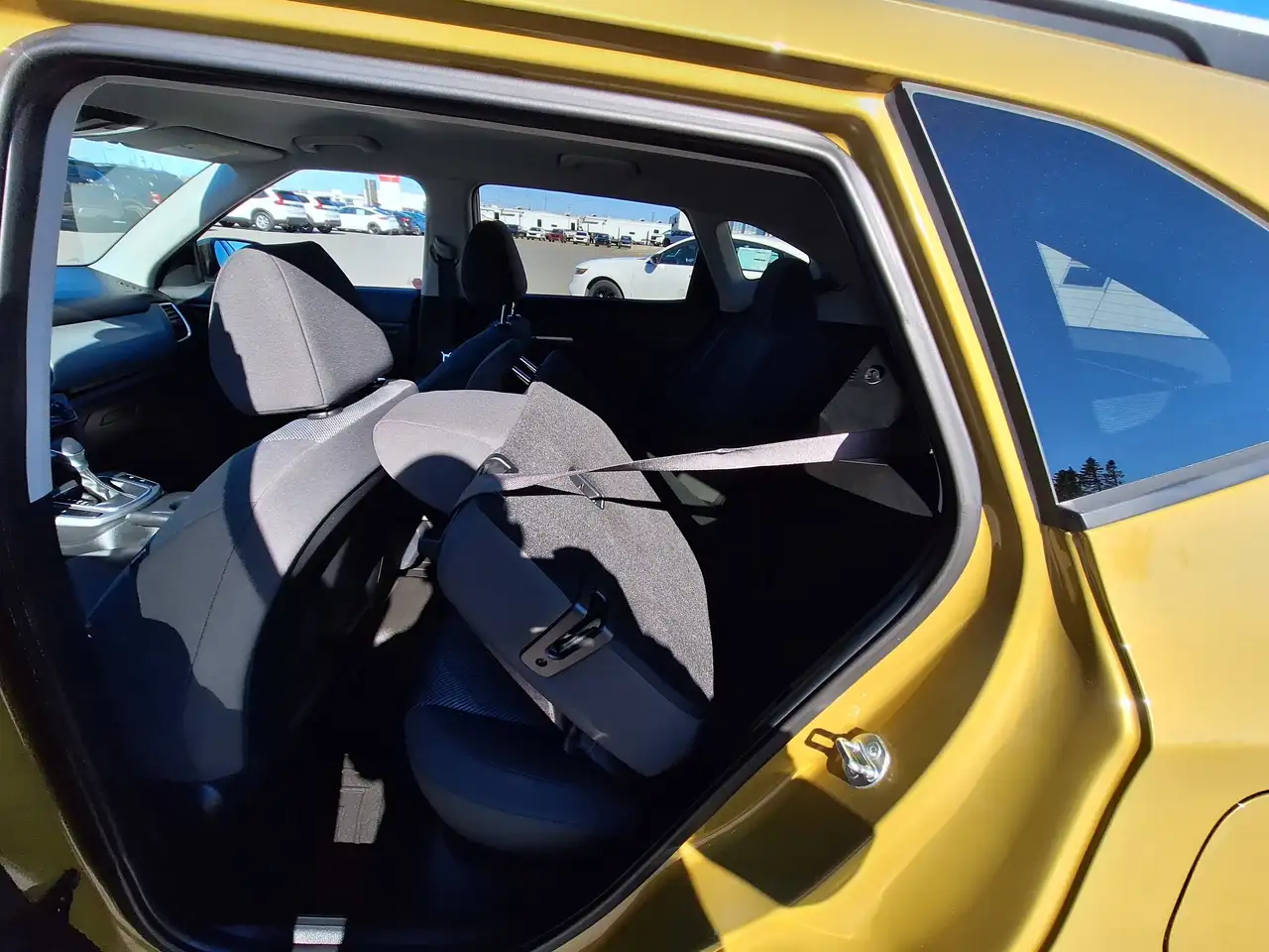 Kia Seltos снимка Kia Seltos