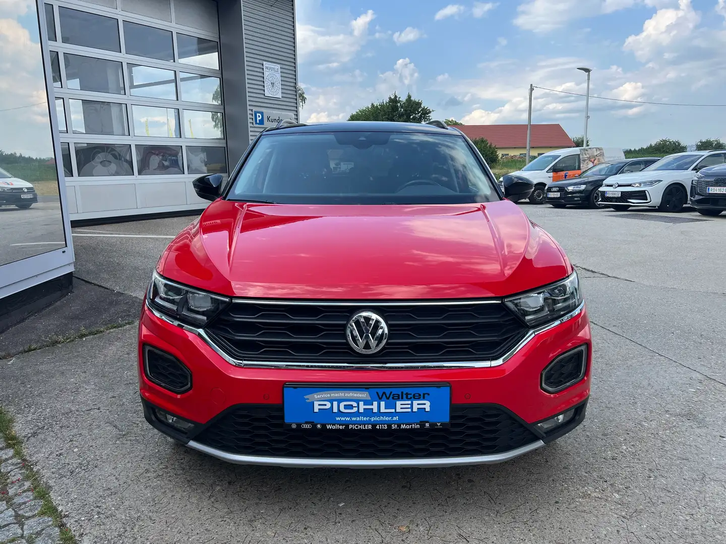 Volkswagen T-Roc Design TSI Rouge - 2