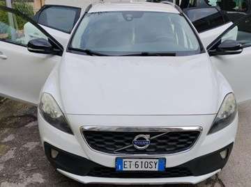 V40 II 2012 Cross Country 1.6 d2 Kinetic