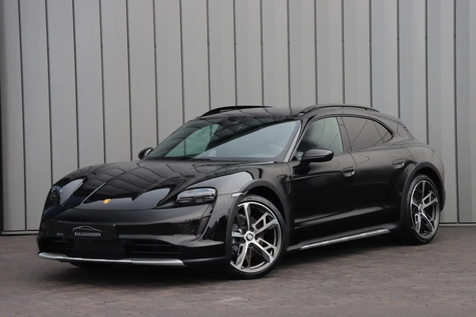 Porsche Taycan Cross Turismo 4 93 kWh | 476PK | Luchtvering (PASM Schwarz - 1