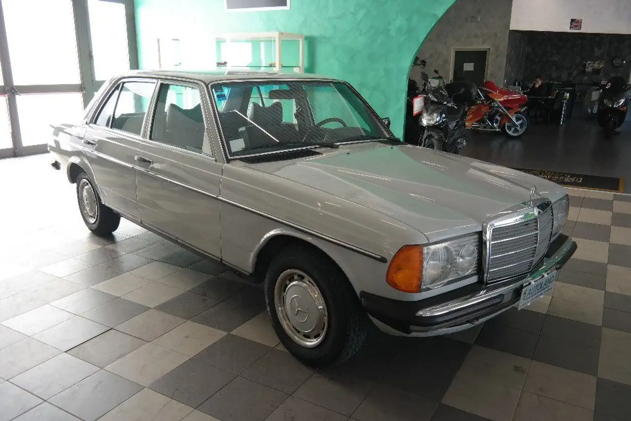 Mercedes-Benz 200*ISCRITTA ASI, foto 8