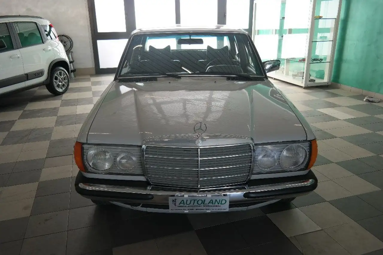 Mercedes-Benz 200*ISCRITTA ASI, foto 5