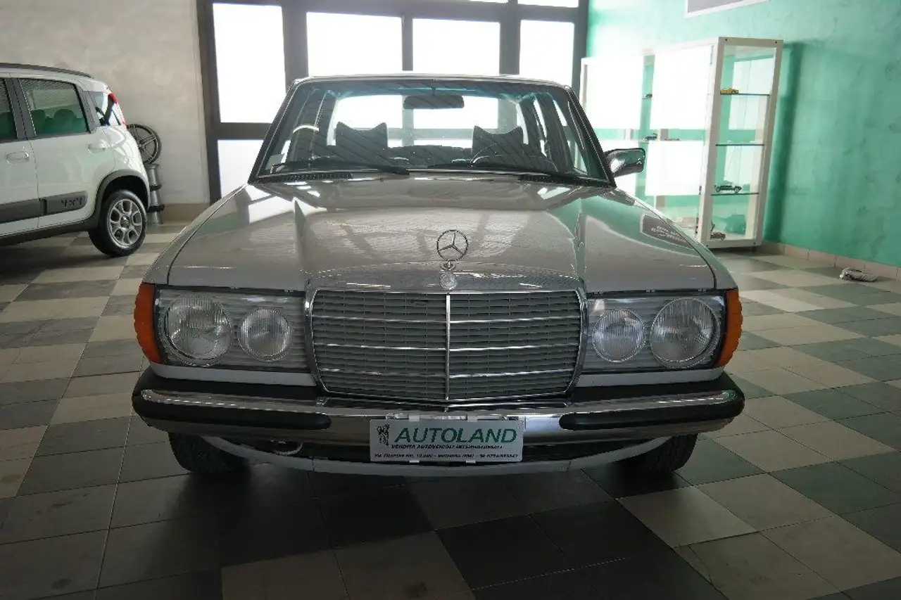 Mercedes-Benz 200*ISCRITTA ASI, foto 6