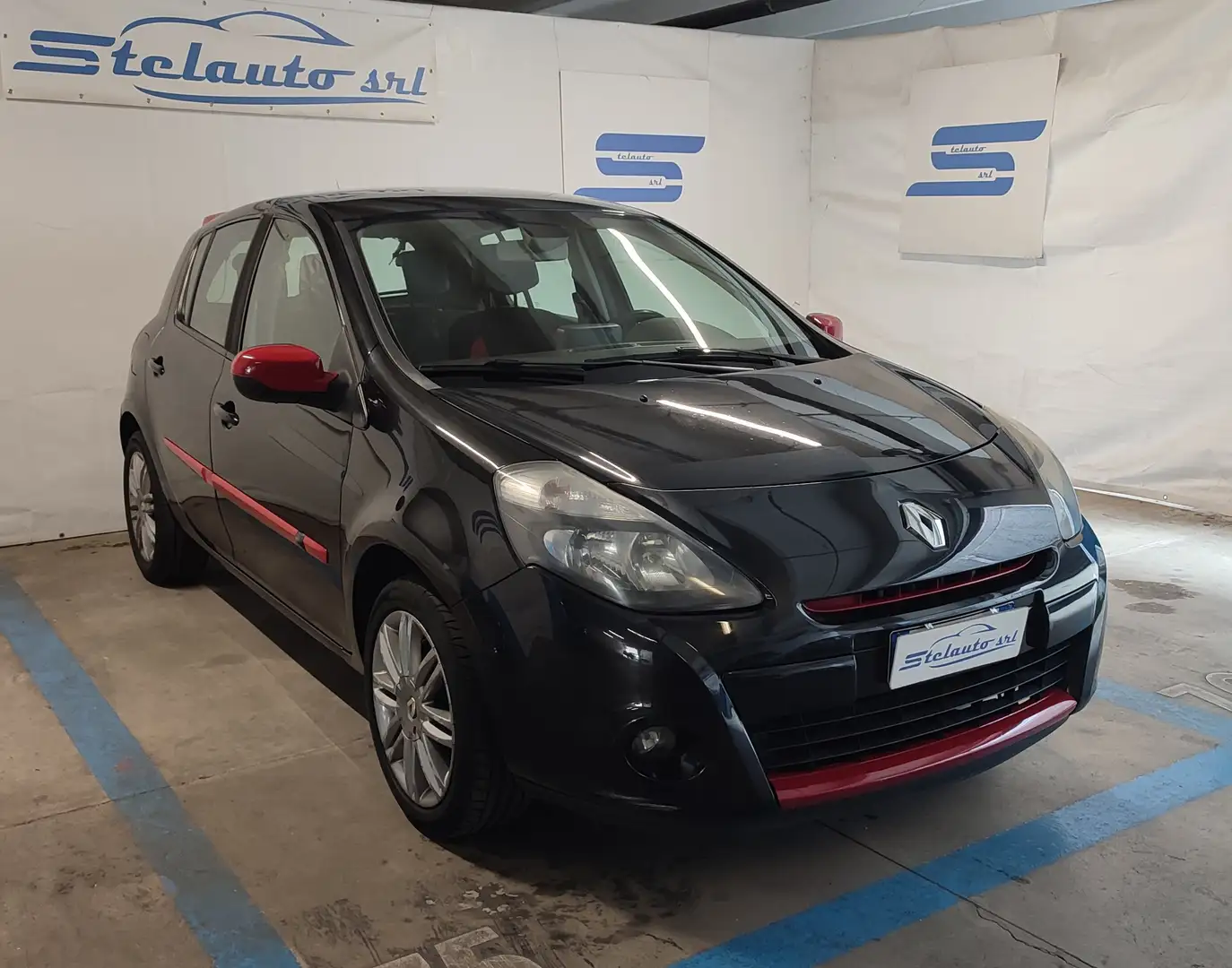 Renault Clio Clio 5p 1.2 16v Dynamique Nero - 2