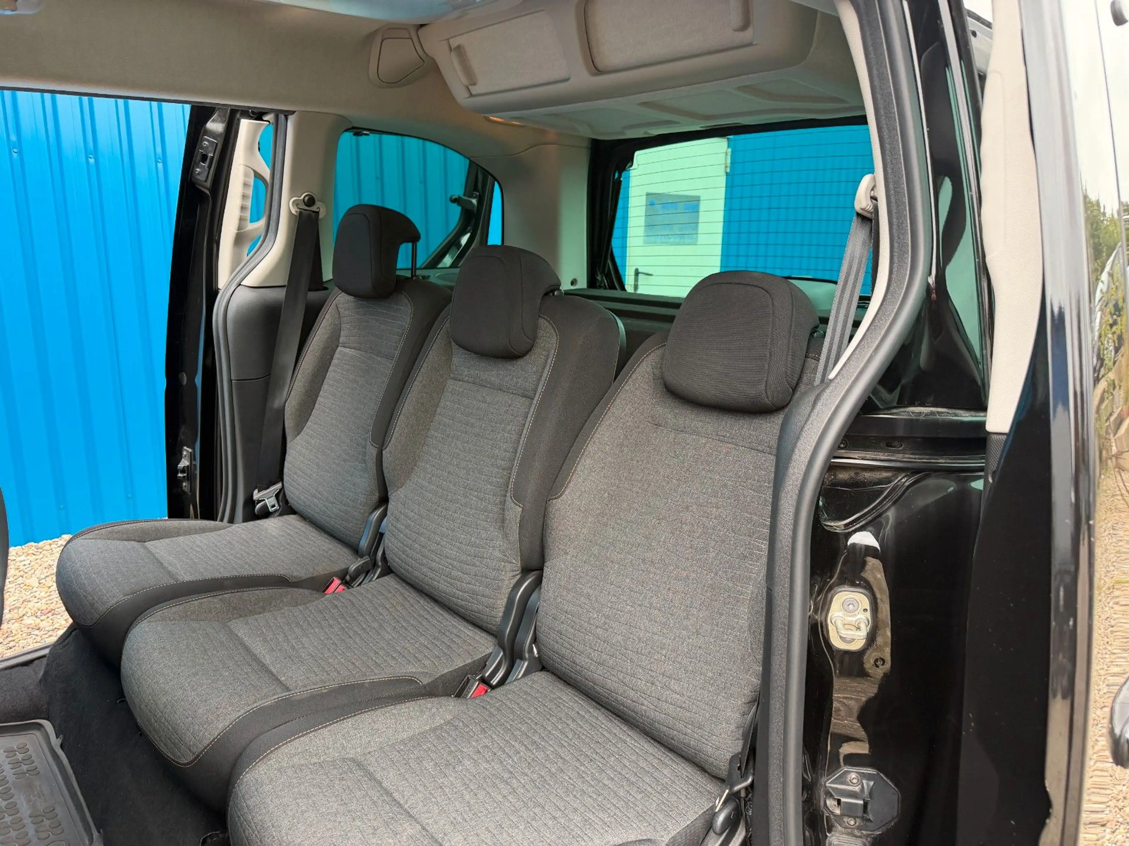 Citroen Berlingo Kombi Shine**AHK*Sitzhzng*Kamera*Pano** — photo 12