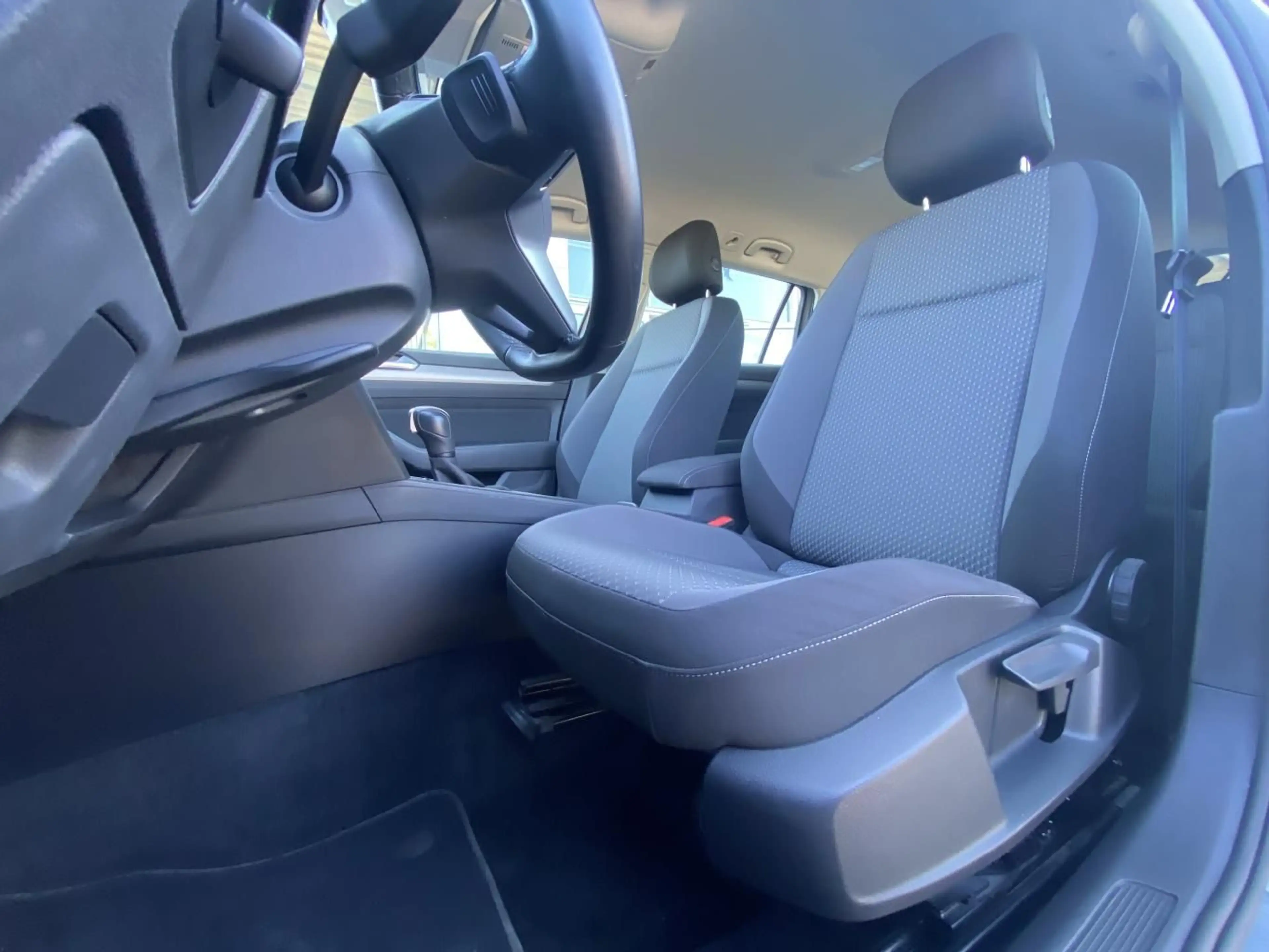 Volkswagen Passat Variant 1.5 TSI DSG APP-CONNECT+KAMERA+LE — photo 9