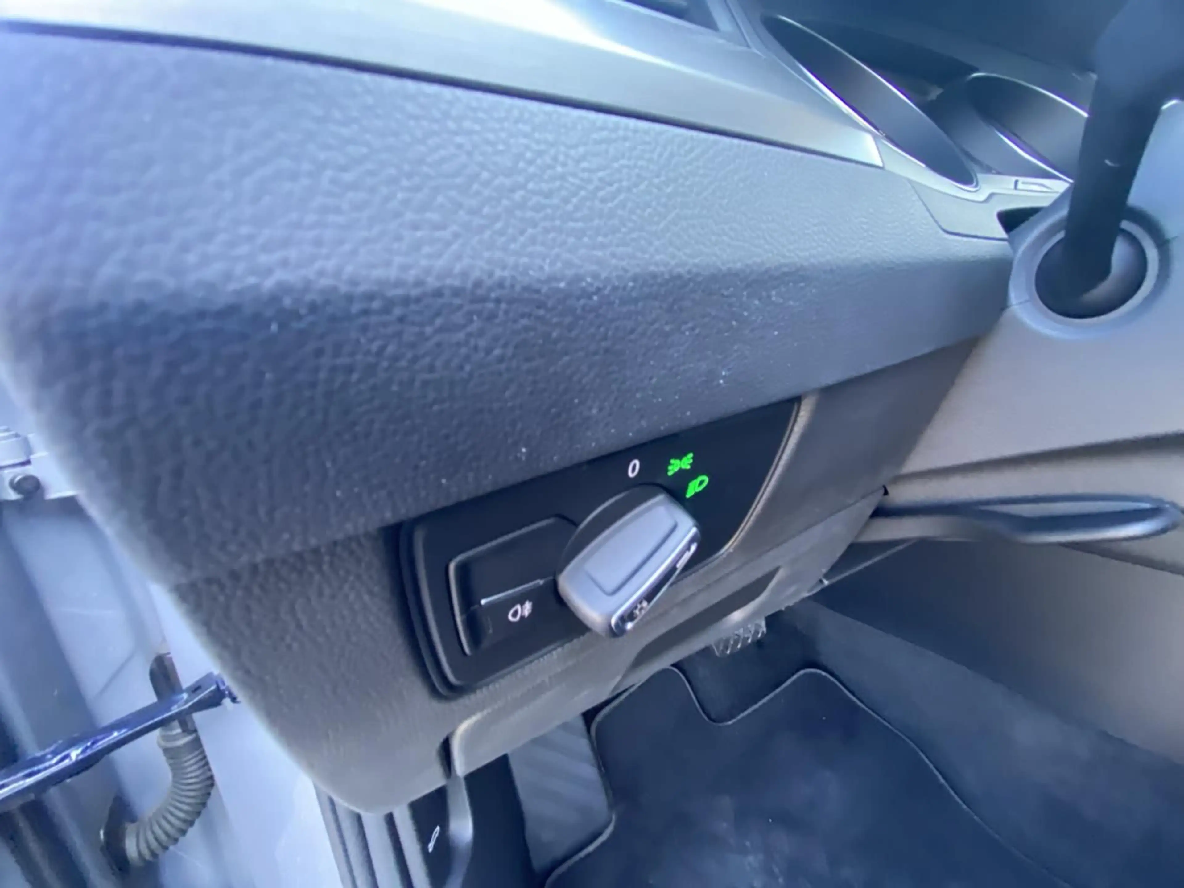 Volkswagen Passat Variant 1.5 TSI DSG APP-CONNECT+KAMERA+LE — photo 10