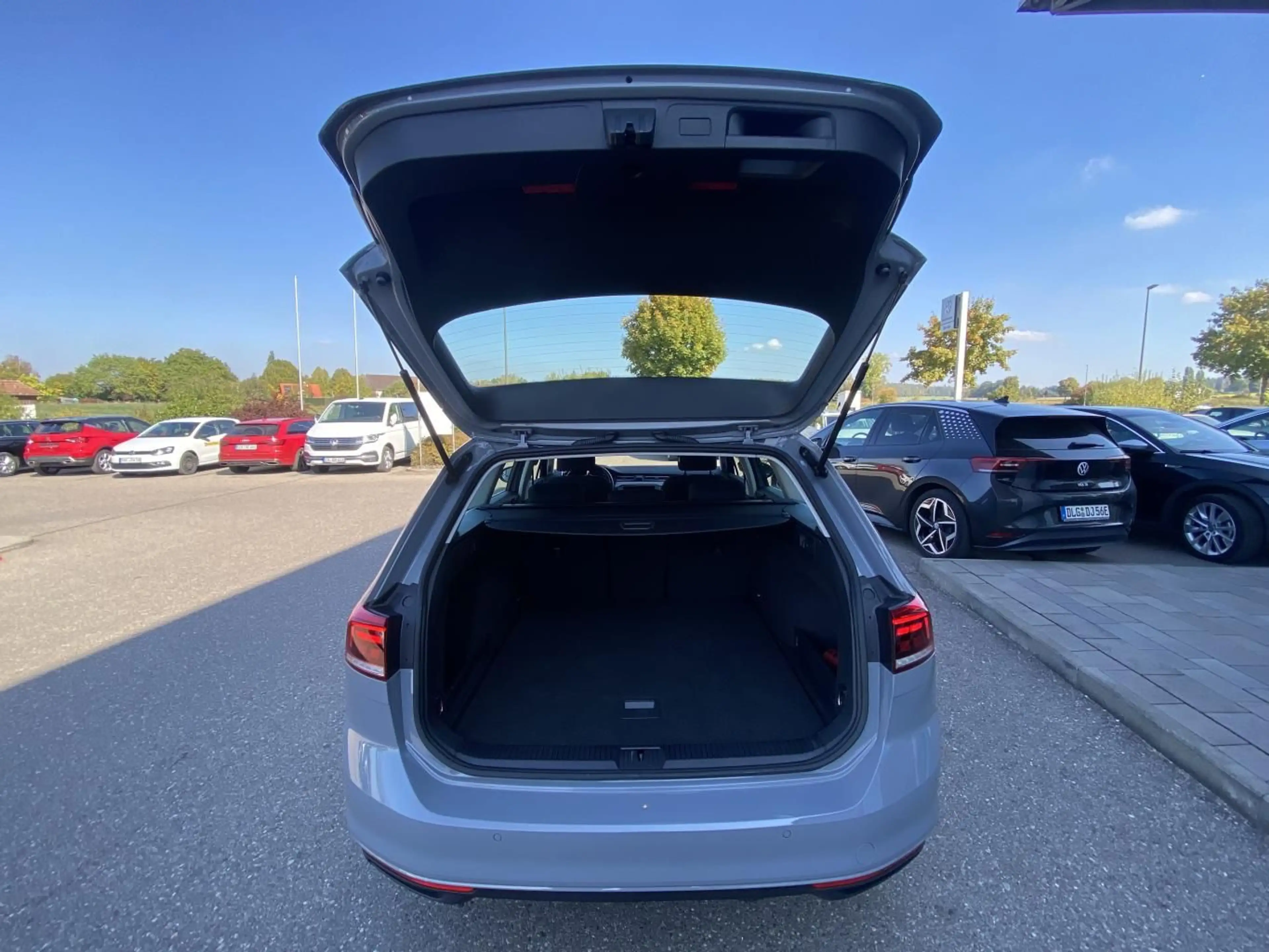 Volkswagen Passat Variant 1.5 TSI DSG APP-CONNECT+KAMERA+LE — photo 15
