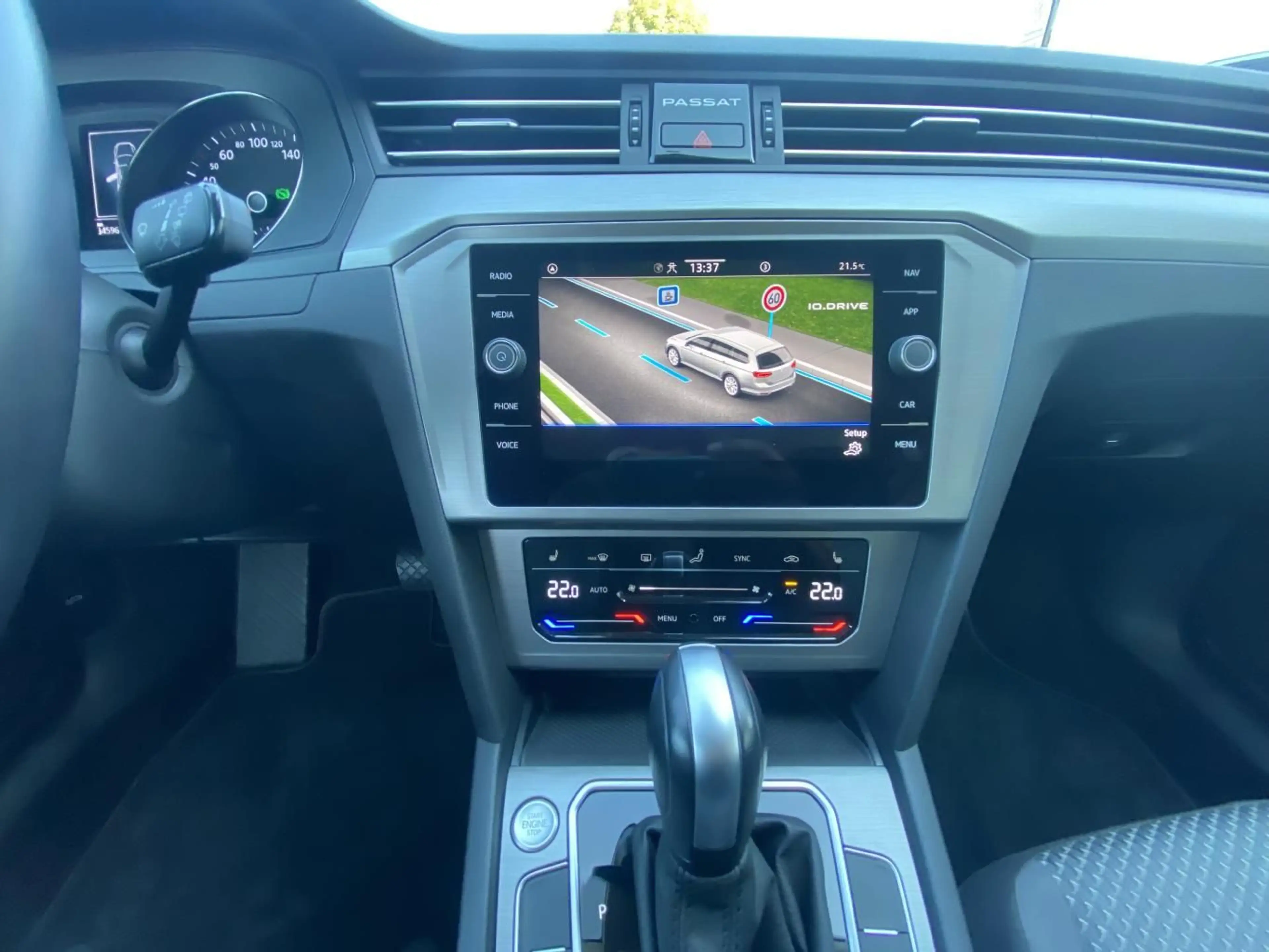 Volkswagen Passat Variant 1.5 TSI DSG APP-CONNECT+KAMERA+LE — photo 14